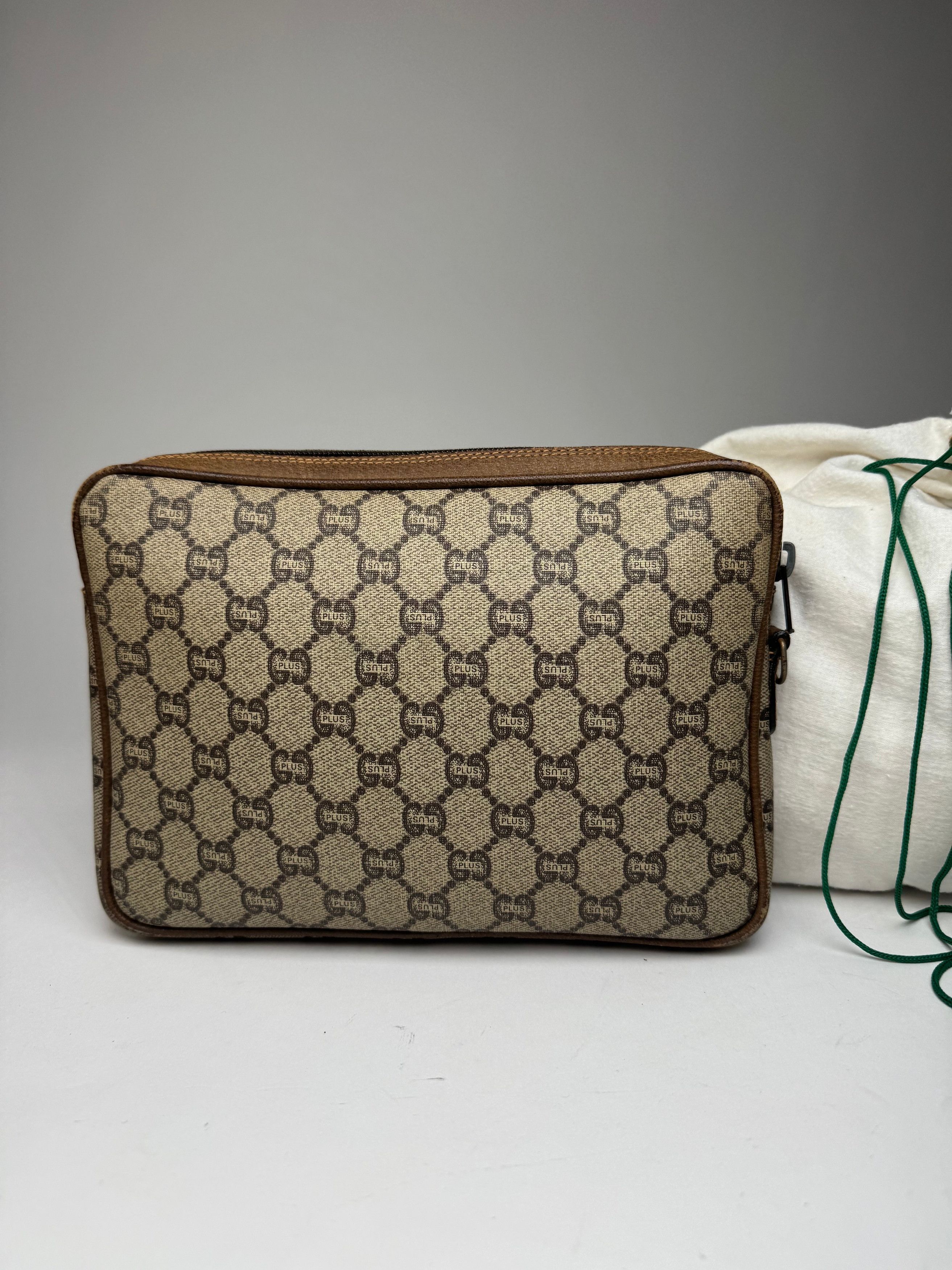 Gucci Vintage Monogram Leather Clutch Grey Brown Size ONE SIZE - 12 Thumbnail