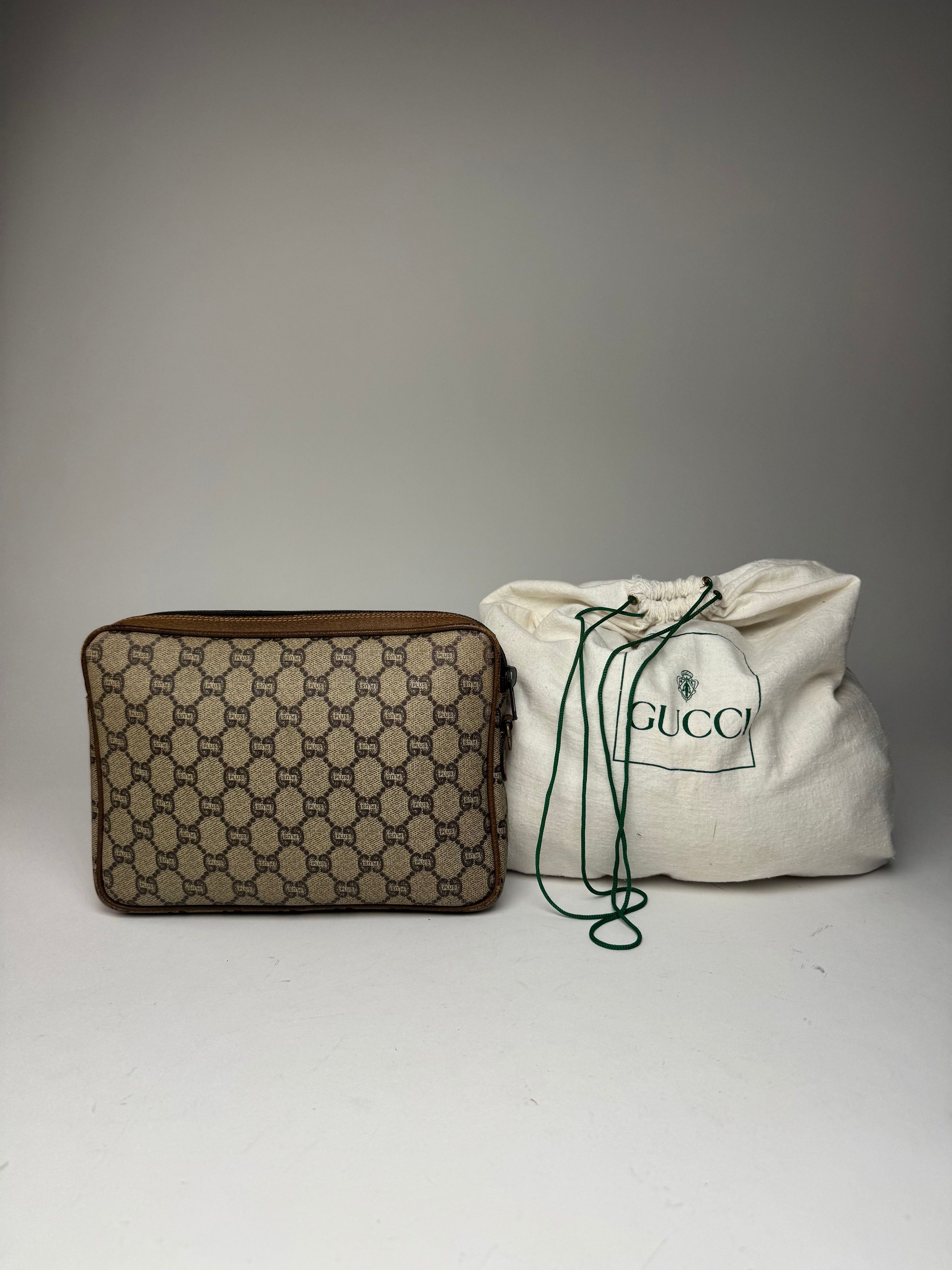 Gucci Vintage Monogram Leather Clutch Grey Brown Size ONE SIZE - 2 Thumbnail