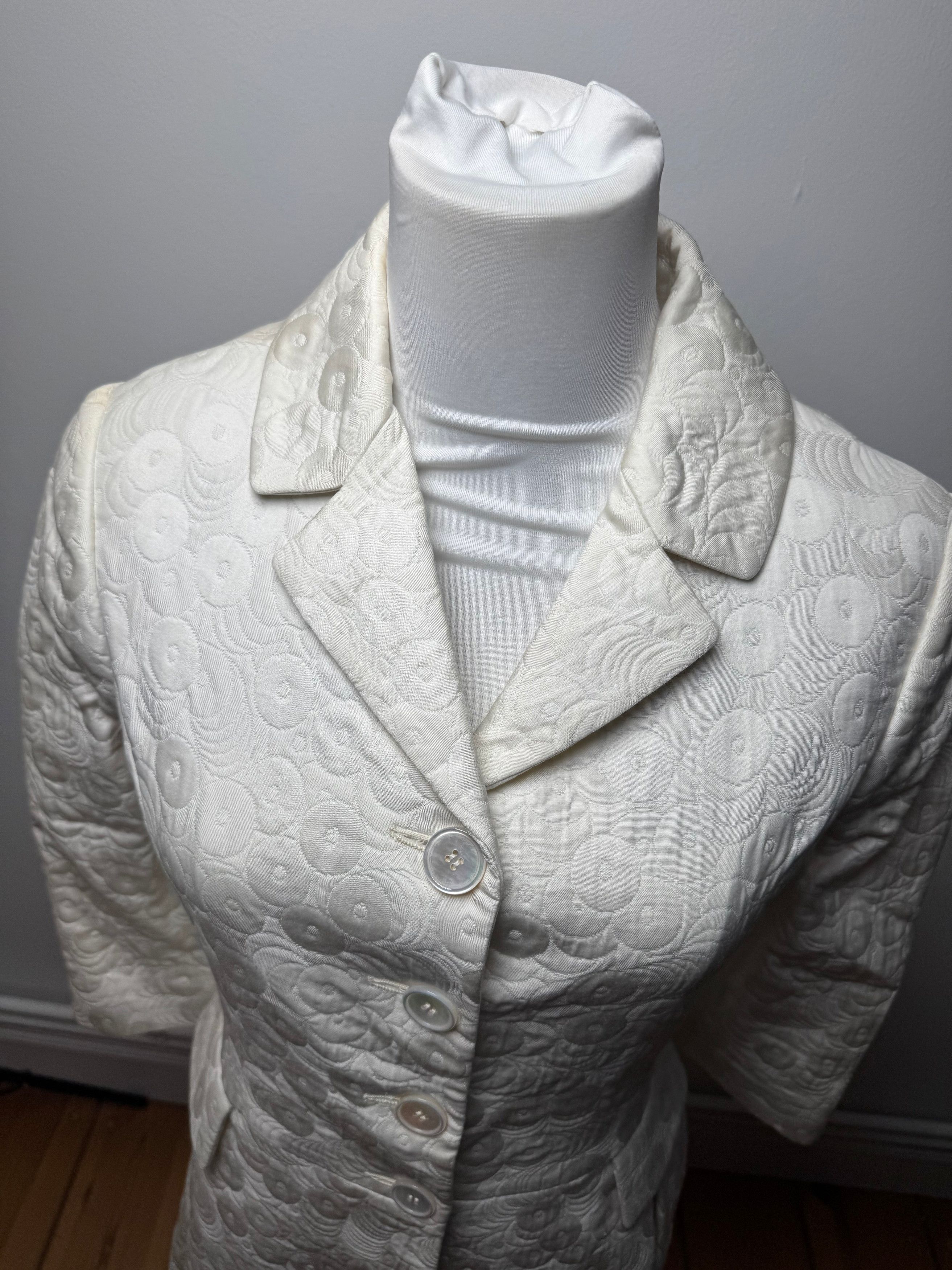 Salvatore Ferragamo Vintage Monogram Dress White M Size M / US 6-8 / IT 42-44 - 13 Thumbnail