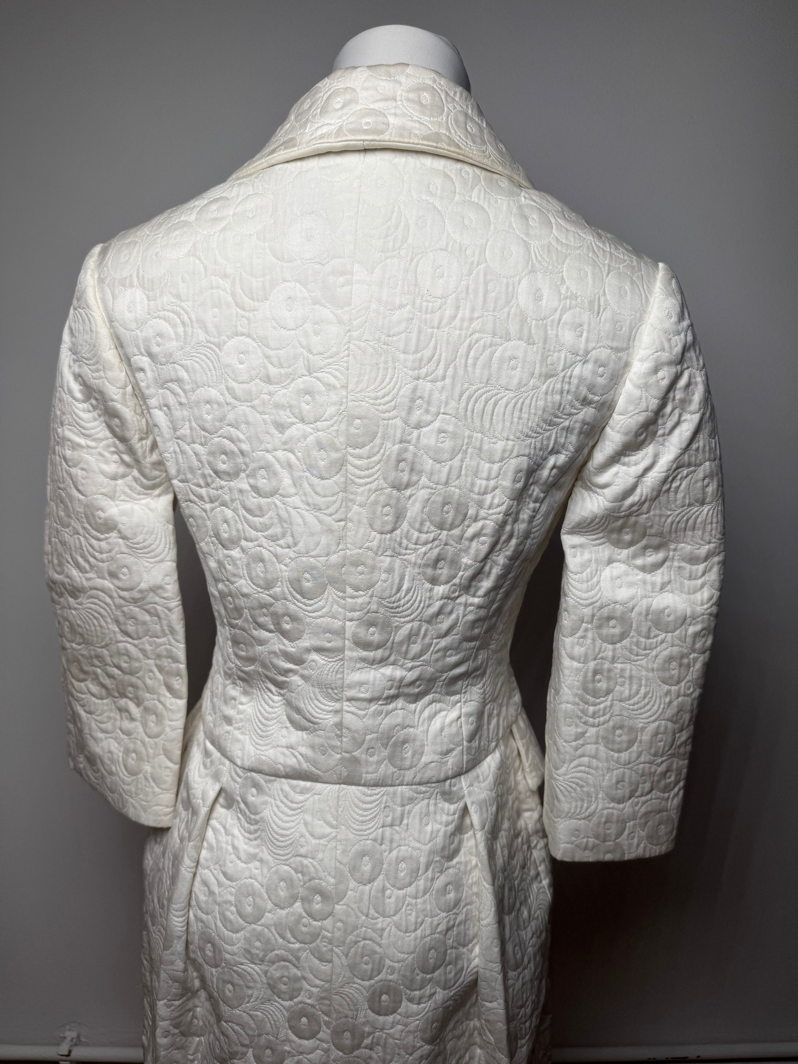 Salvatore Ferragamo Vintage Monogram Dress White M Size M / US 6-8 / IT 42-44 - 14 Thumbnail