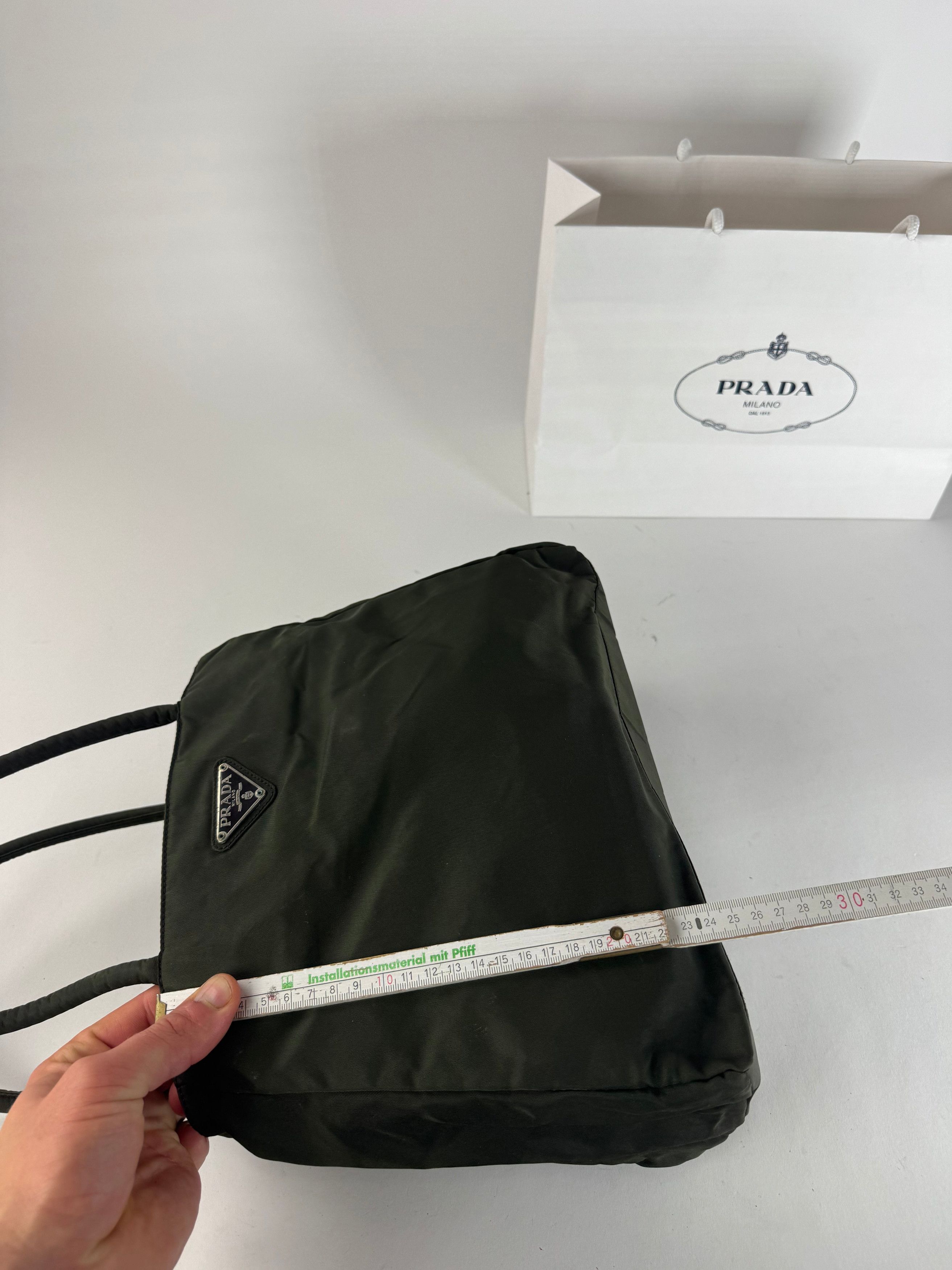 Prada Vintage Nylon Triangle Handbag Green Size ONE SIZE - 13 Thumbnail