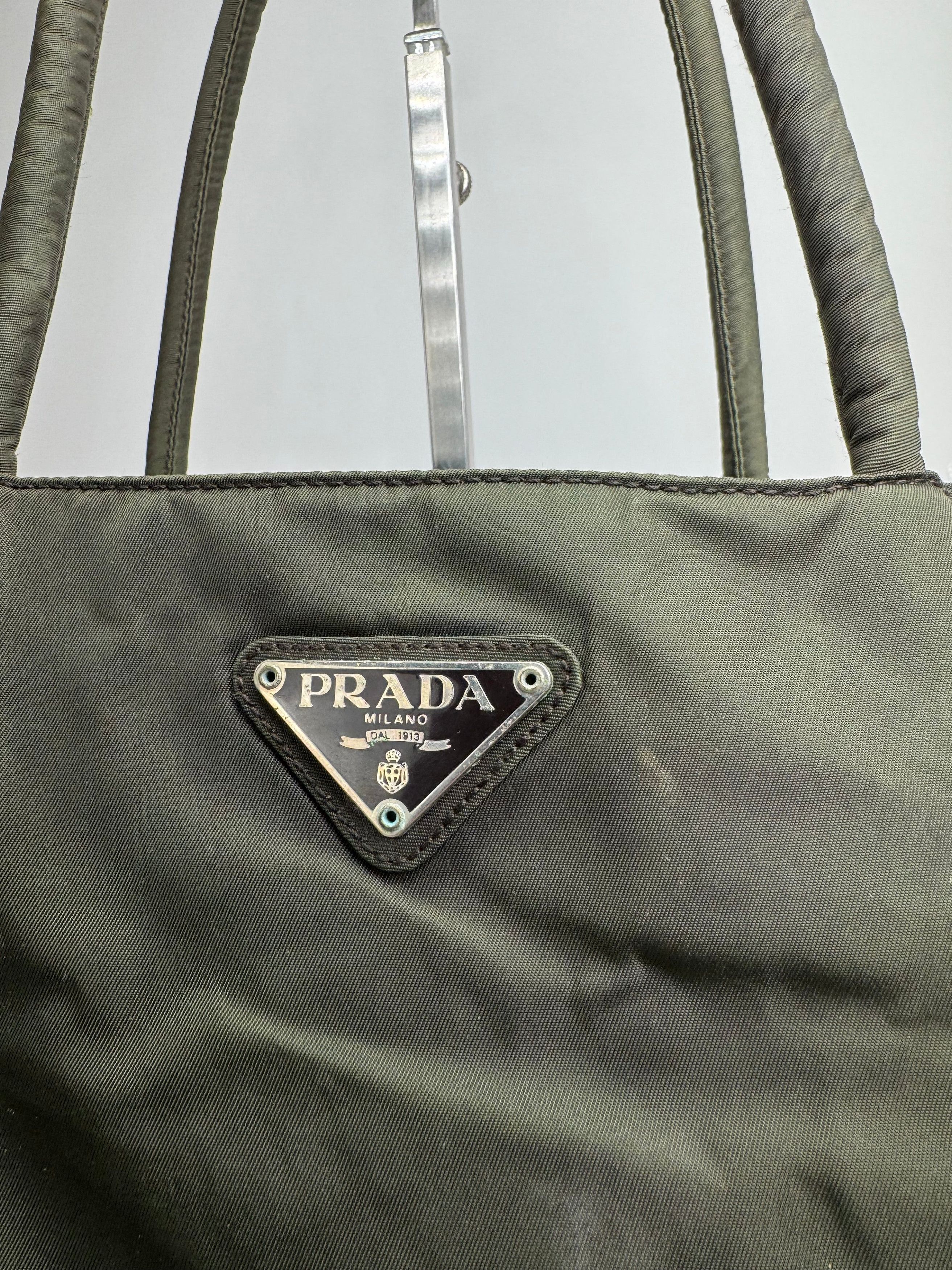 Prada Vintage Nylon Triangle Handbag Green Size ONE SIZE - 6 Thumbnail