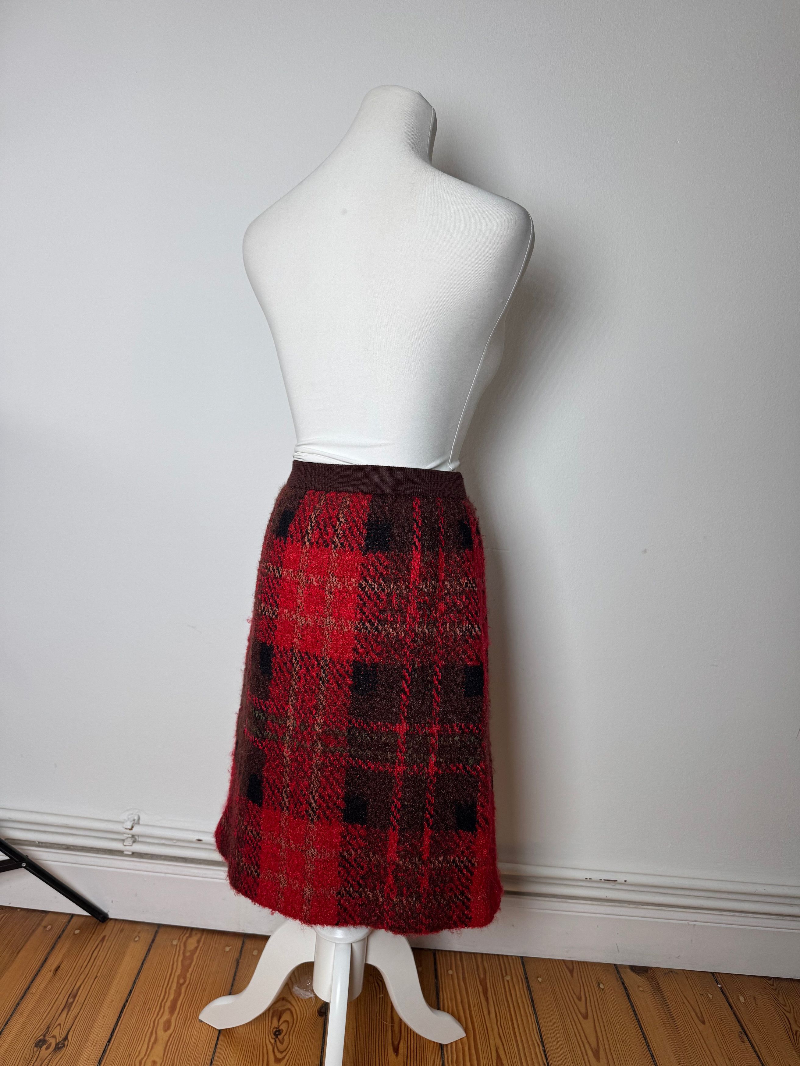 Other Vintage Yves Saint Laurent Checked Skirt Red Black Size 27" / US 4 / IT 40 - 3 Thumbnail