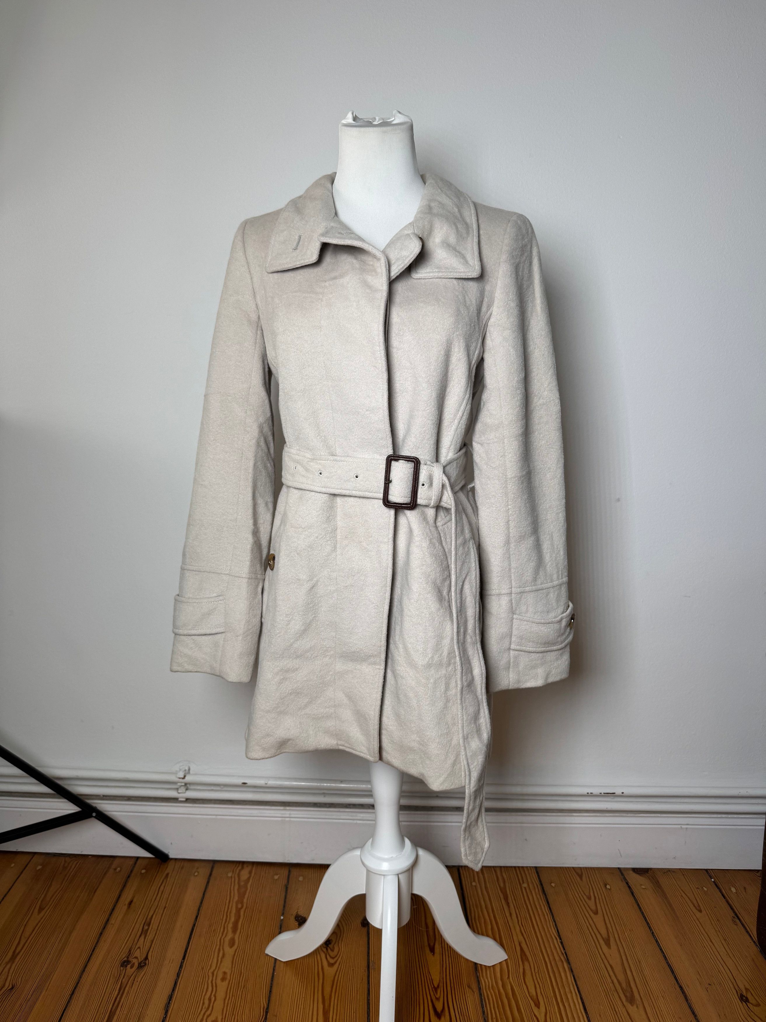 Burberry Vintage Wool Trenchcoat White Size L / US 10 / IT 46 - 13 Thumbnail