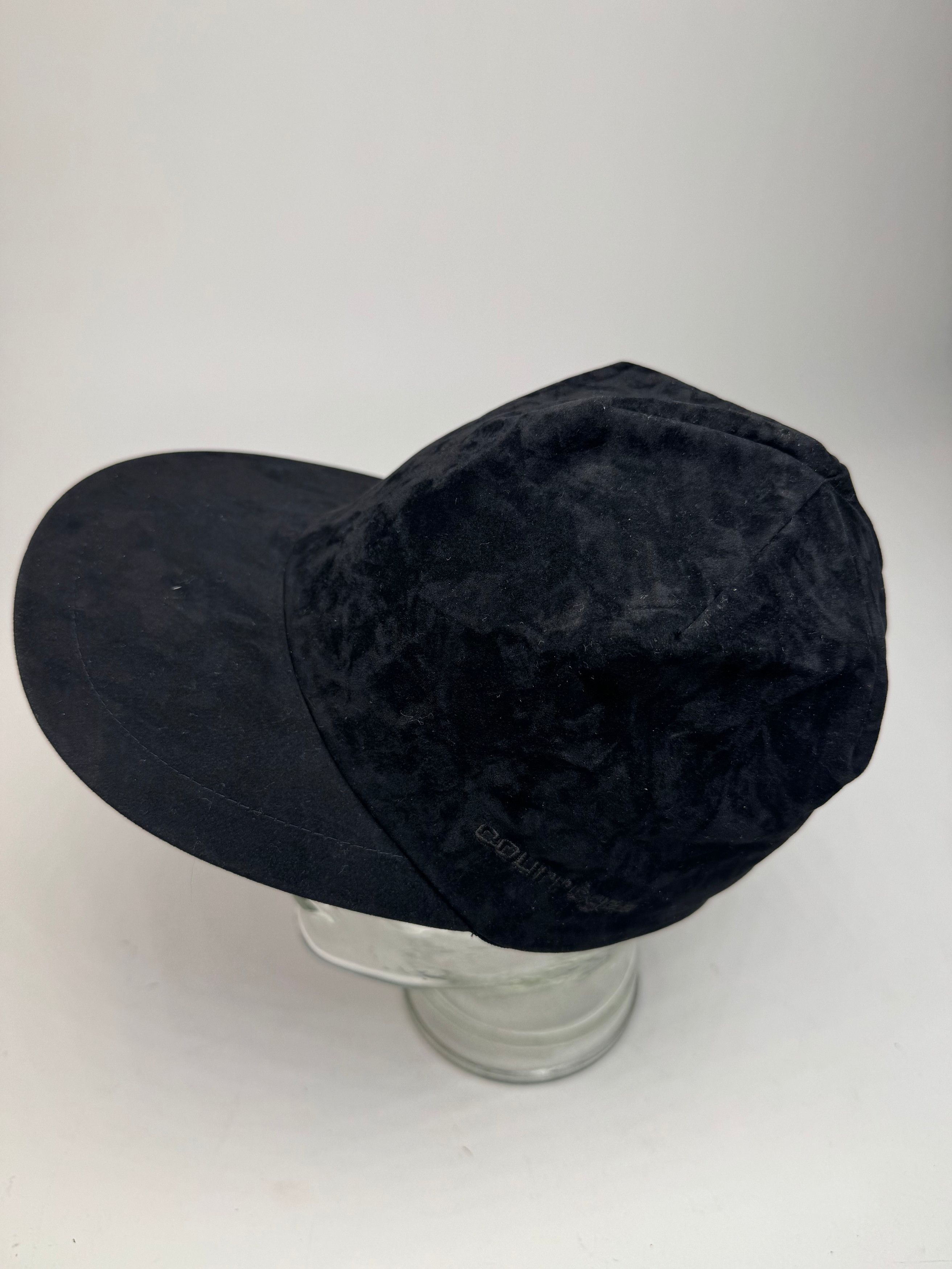 Courreges Vintage Velvet SnapBack Black Size ONE SIZE - 8 Thumbnail