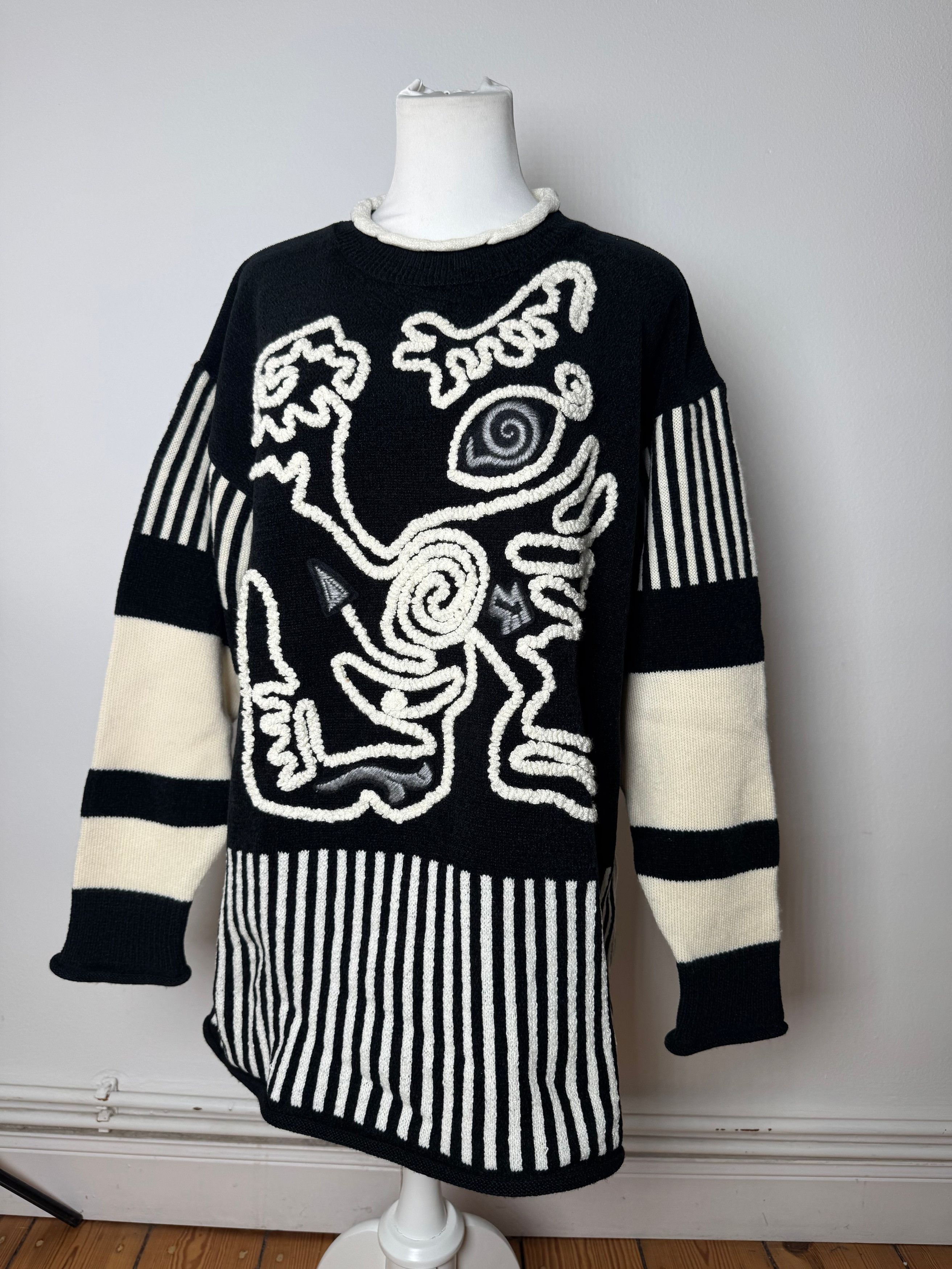 Kansai Yamamoto Vintage Unisex Crewneck Sweater M/L Size M / US 6-8 / IT 42-44 - 12 Thumbnail