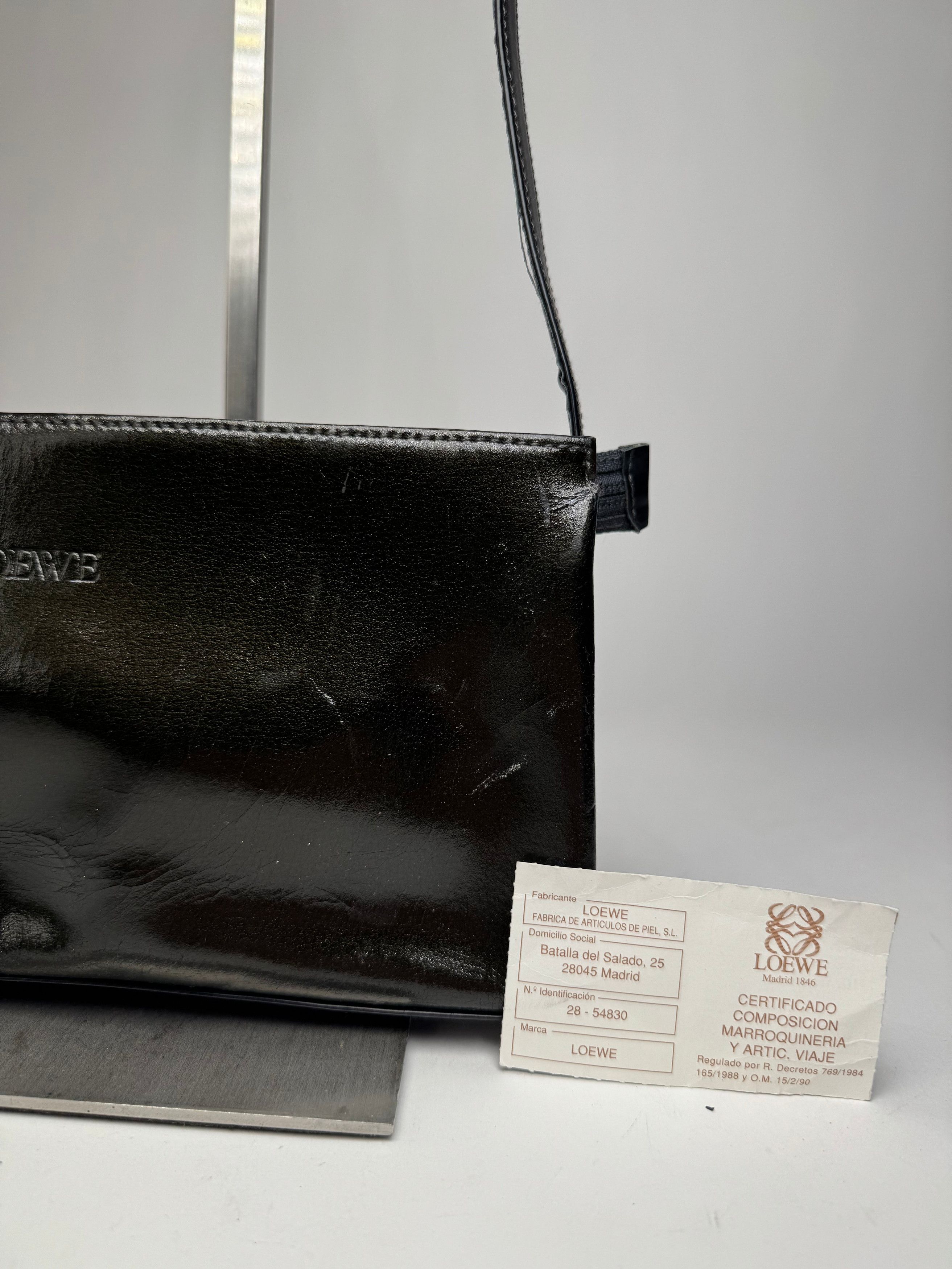 Loewe Vintage Madrid Patent Leather Shoulder Bag Black Dark-Green Size ONE SIZE - 7 Thumbnail