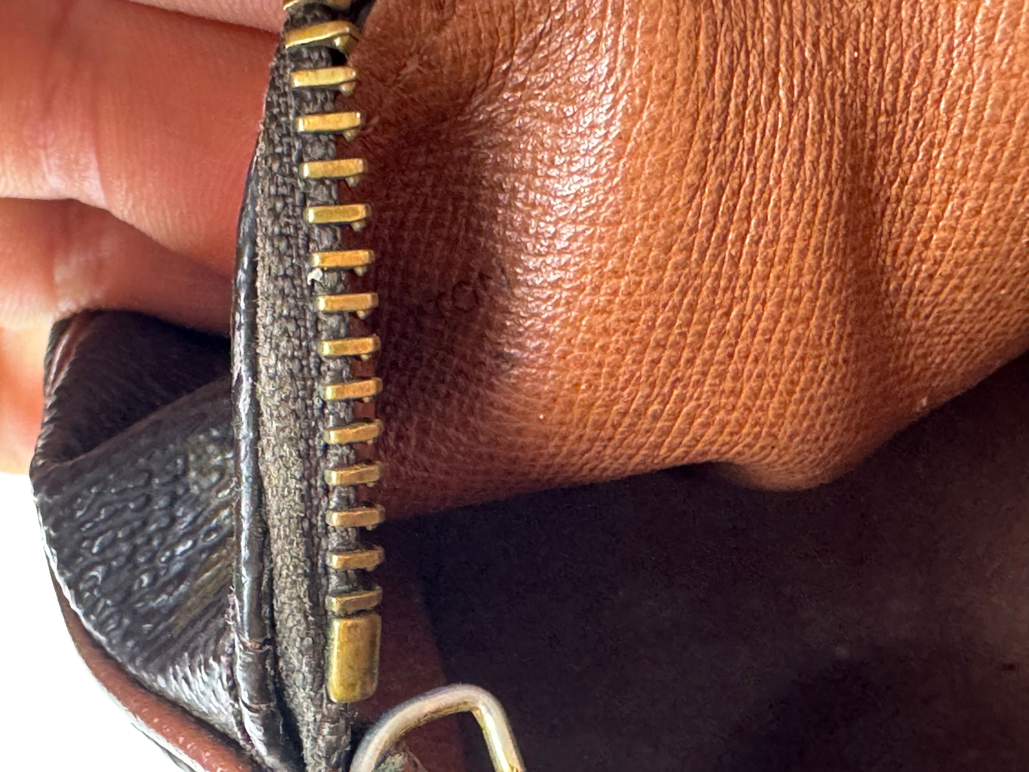Louis Vuitton Vintage Monogram Leather Handbag Brown Size ONE SIZE - 14 Thumbnail
