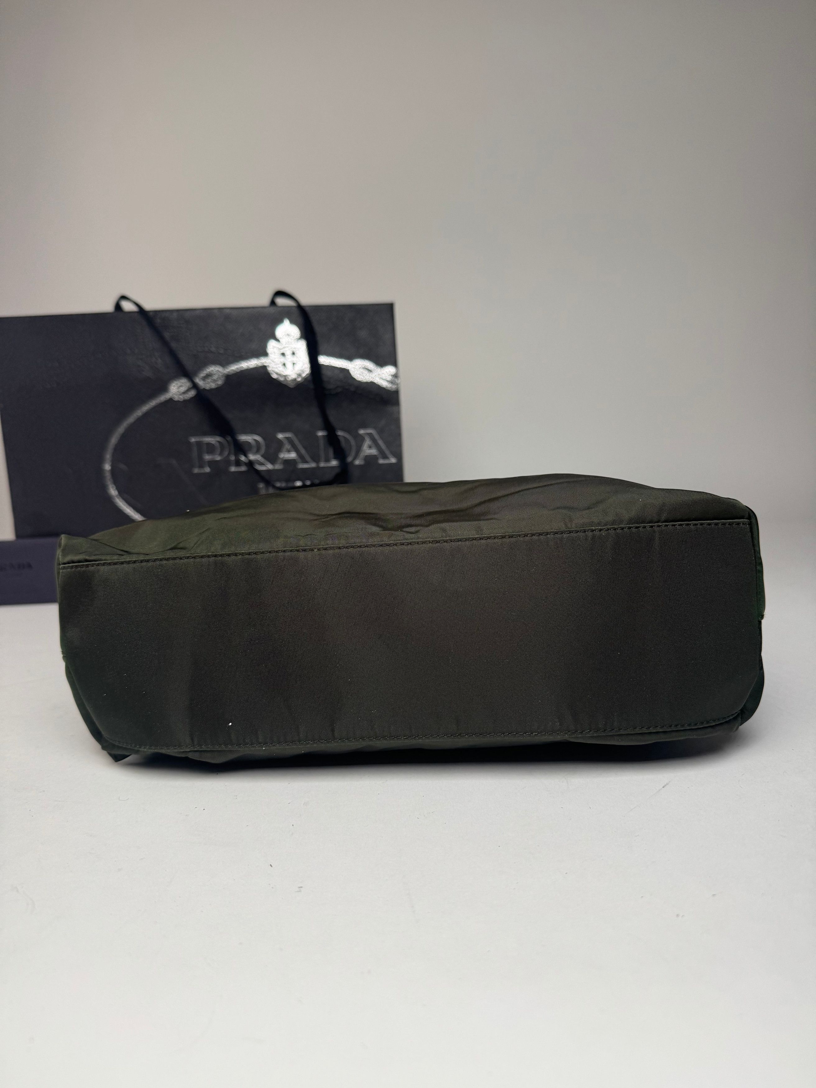 Prada Vintage Polyester Handbag Green Size ONE SIZE - 12 Thumbnail