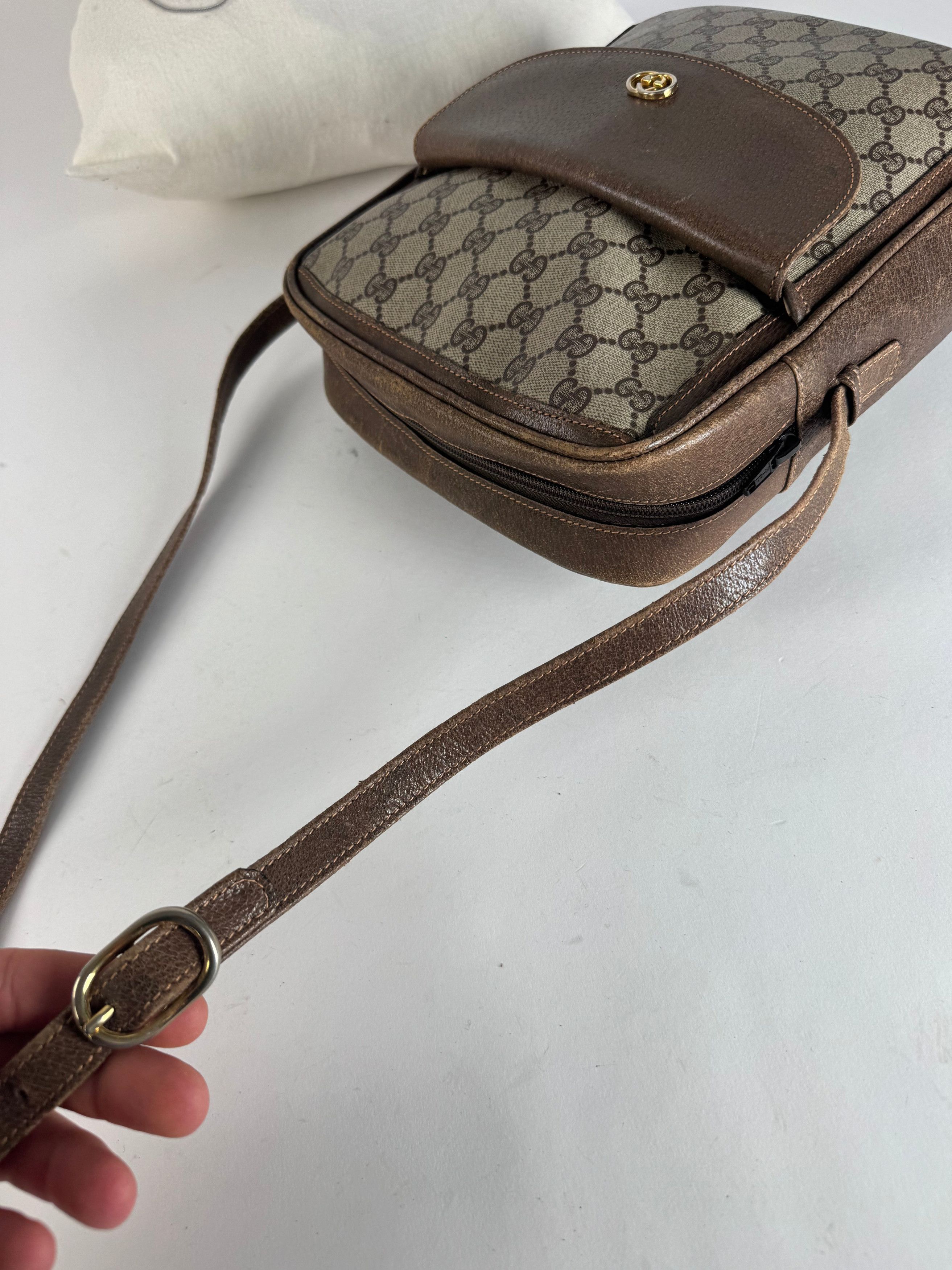 Gucci Vintage Monogram Leather Shoulder Bag Grey / Brown Size ONE SIZE - 11 Thumbnail