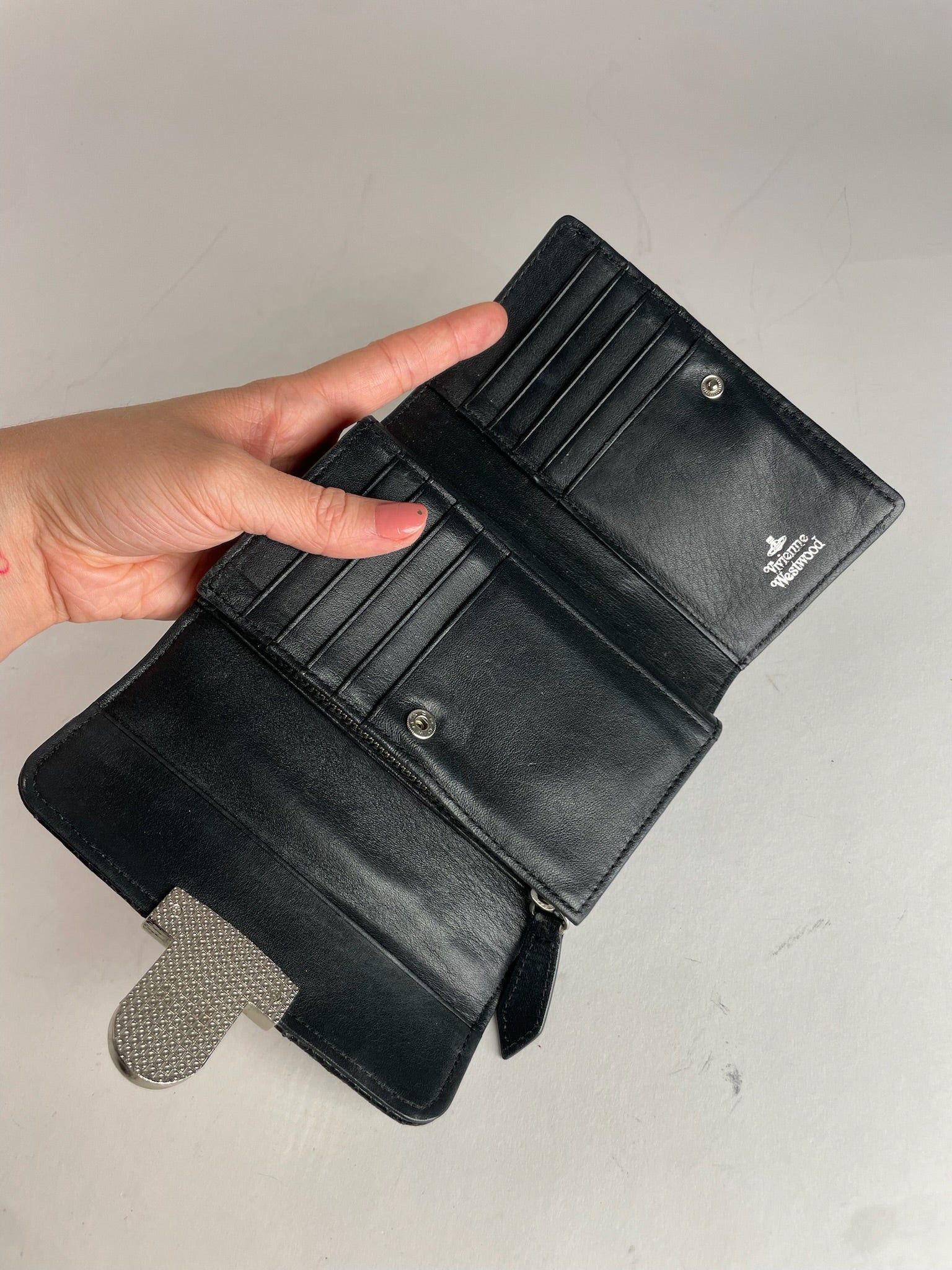 Vivienne Westwood Vintage Vegan Leather Monogram Wallet Black Size ONE SIZE - 4 Thumbnail