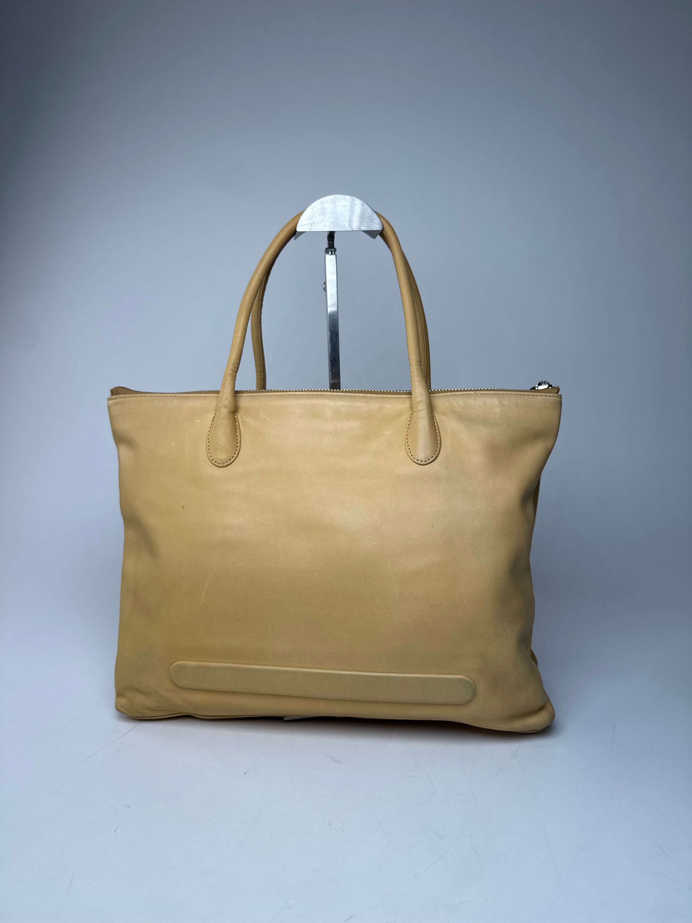 Issey Miyake Vintage Leather Handbag Yellow Beige Size ONE SIZE - 2 Thumbnail
