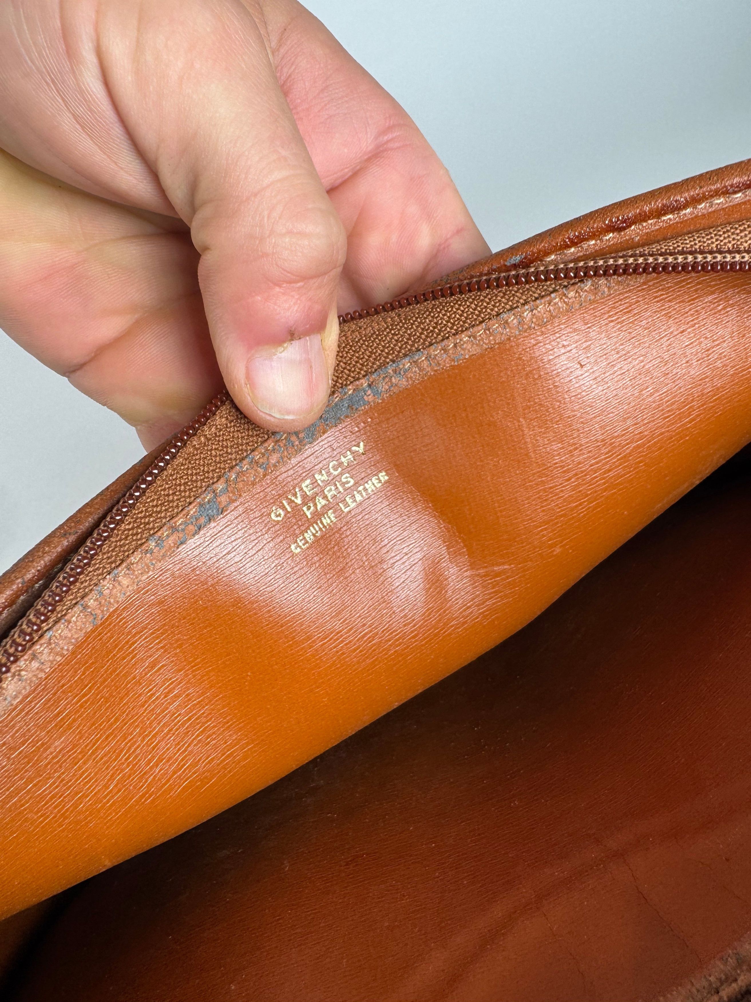 Givenchy Vintage Leather Clutch Brown Size ONE SIZE - 4 Thumbnail
