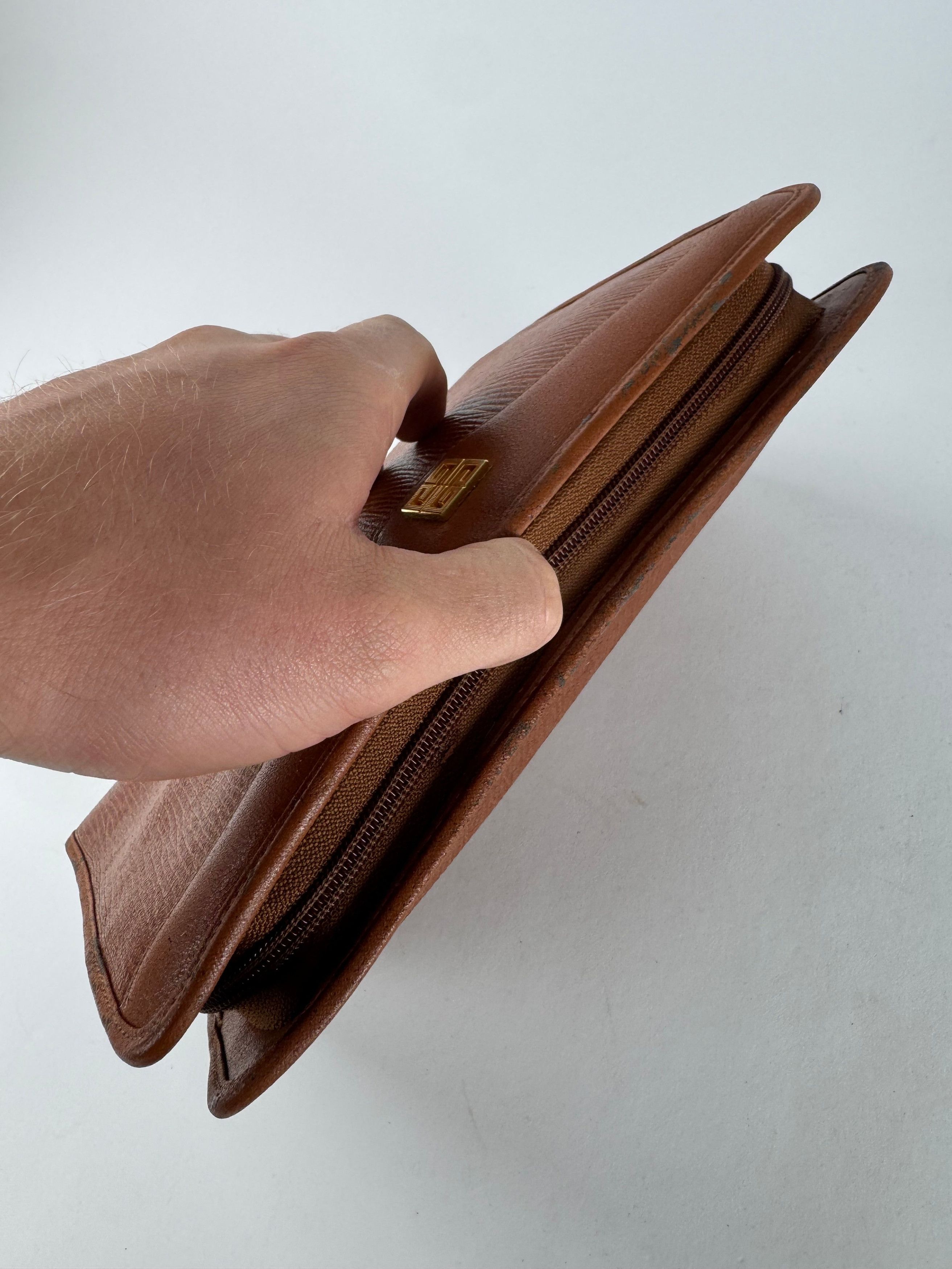 Givenchy Vintage Leather Clutch Brown Size ONE SIZE - 10 Thumbnail