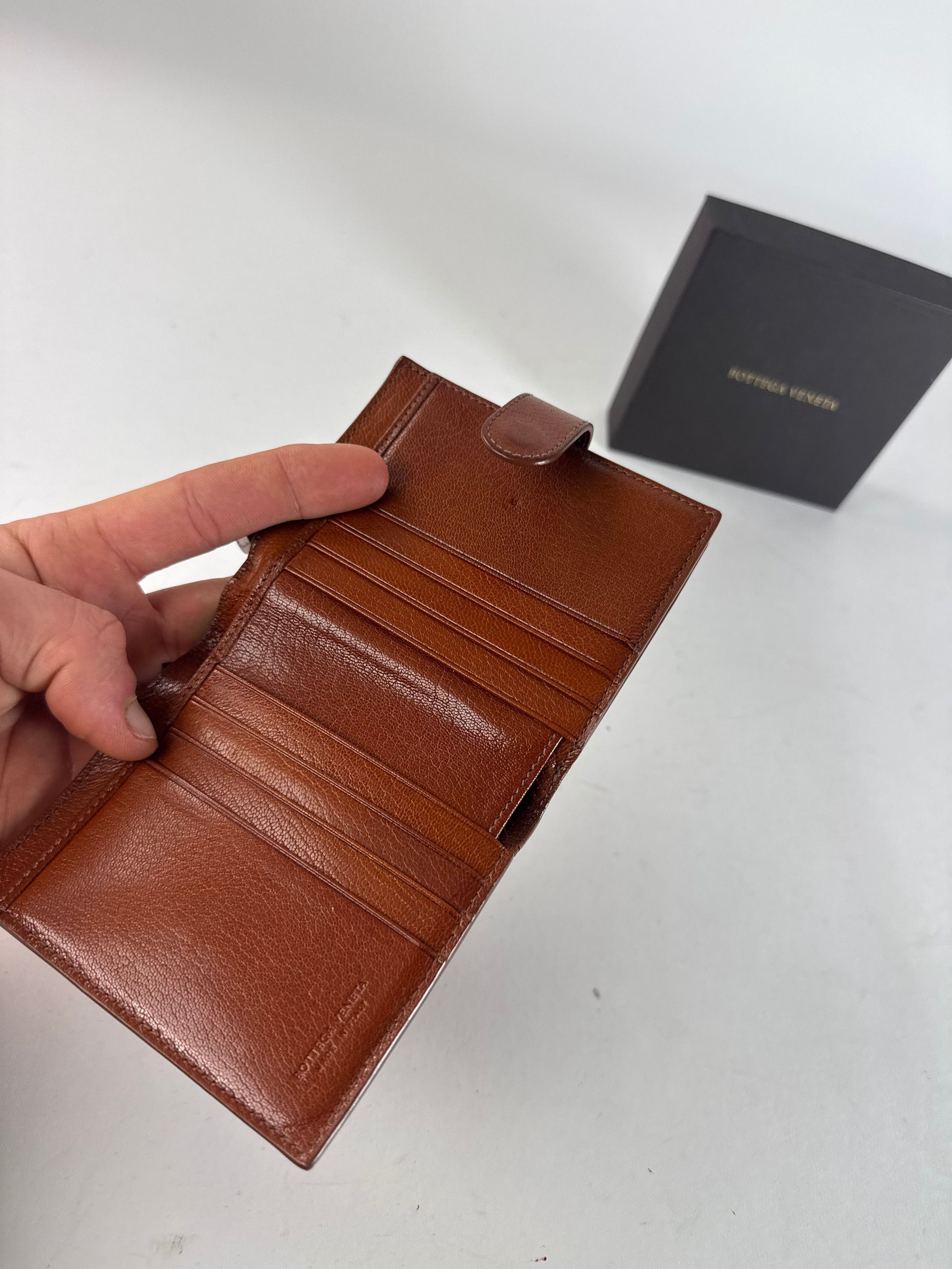 Bottega Veneta Vintage Butterfly Monogram Leather Wallet Brown Size ONE SIZE - 6 Thumbnail