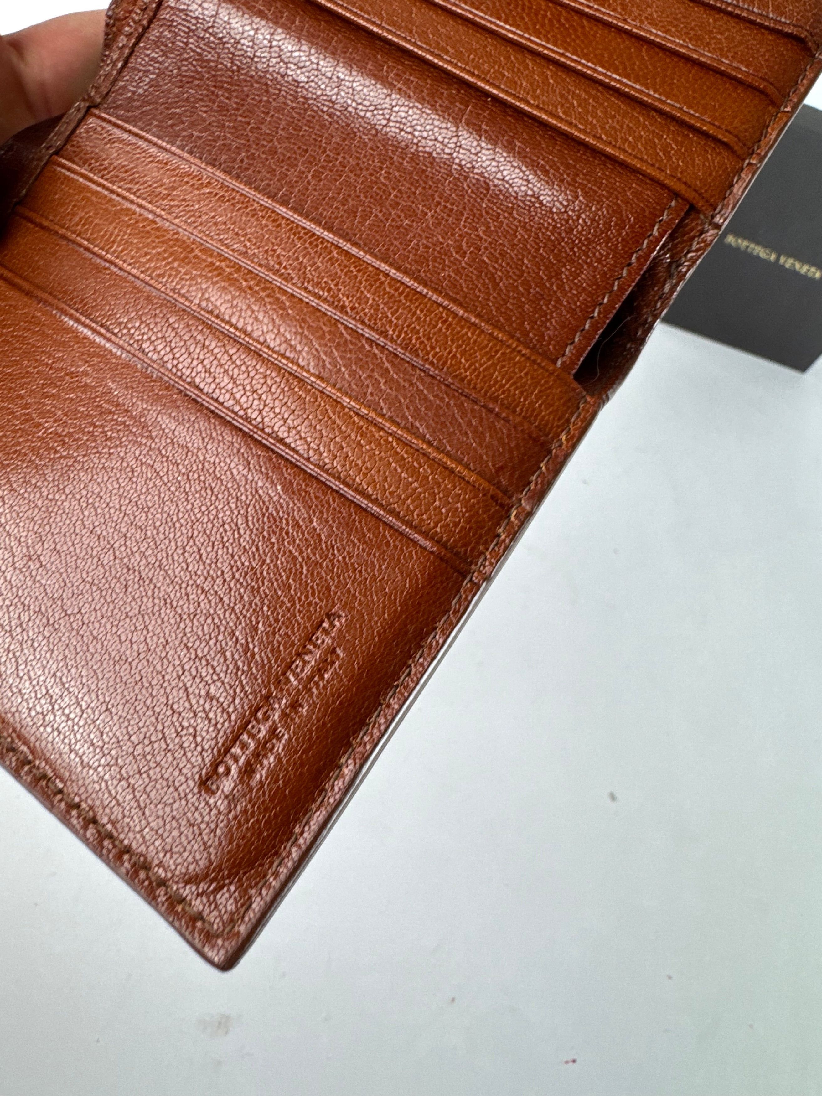 Bottega Veneta Vintage Butterfly Monogram Leather Wallet Brown Size ONE SIZE - 8 Thumbnail