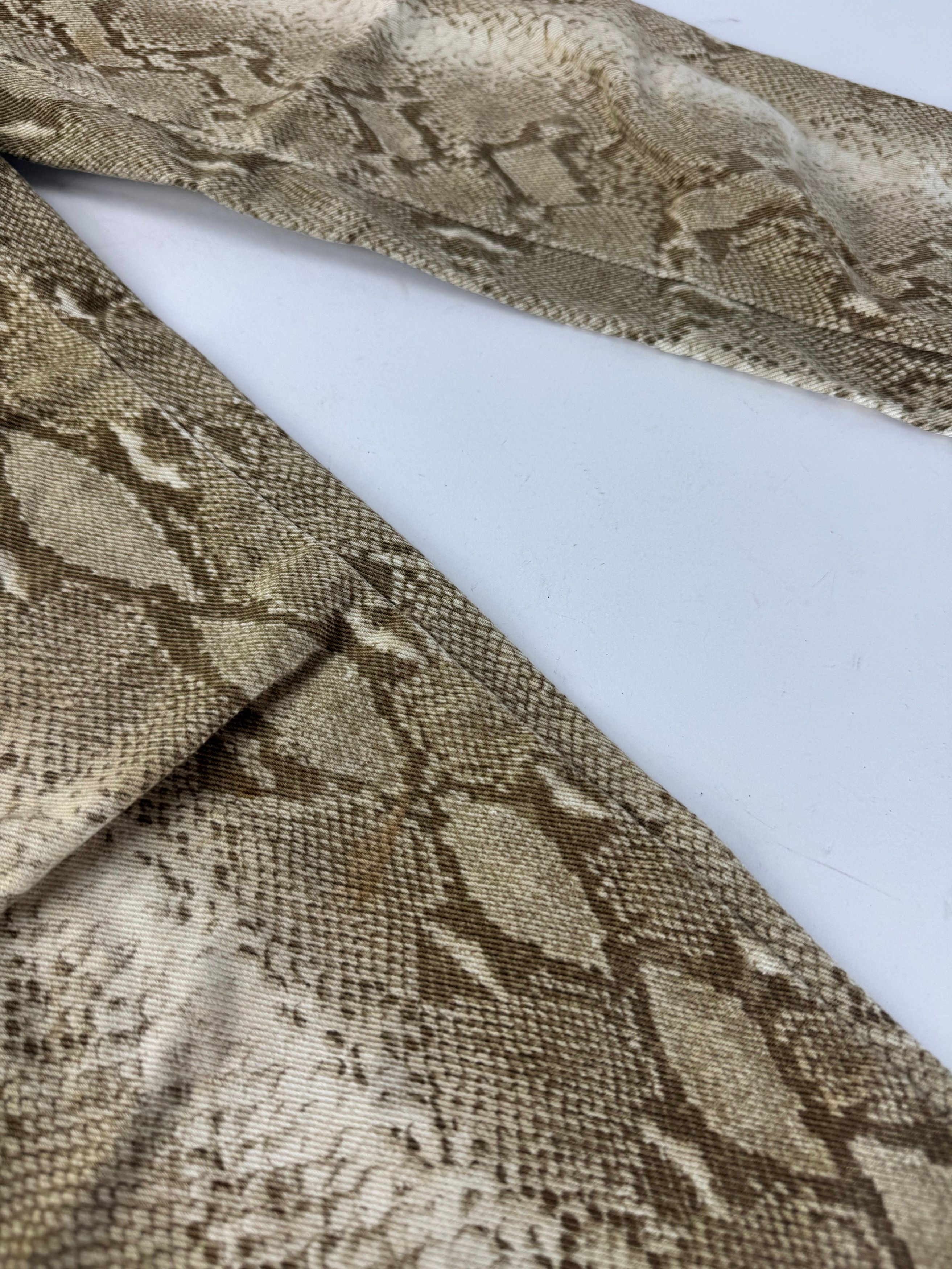 Versace Vintage Snake Emblossed Canvas Pants Gold Size 30" / US 8 / IT 44 - 6 Thumbnail