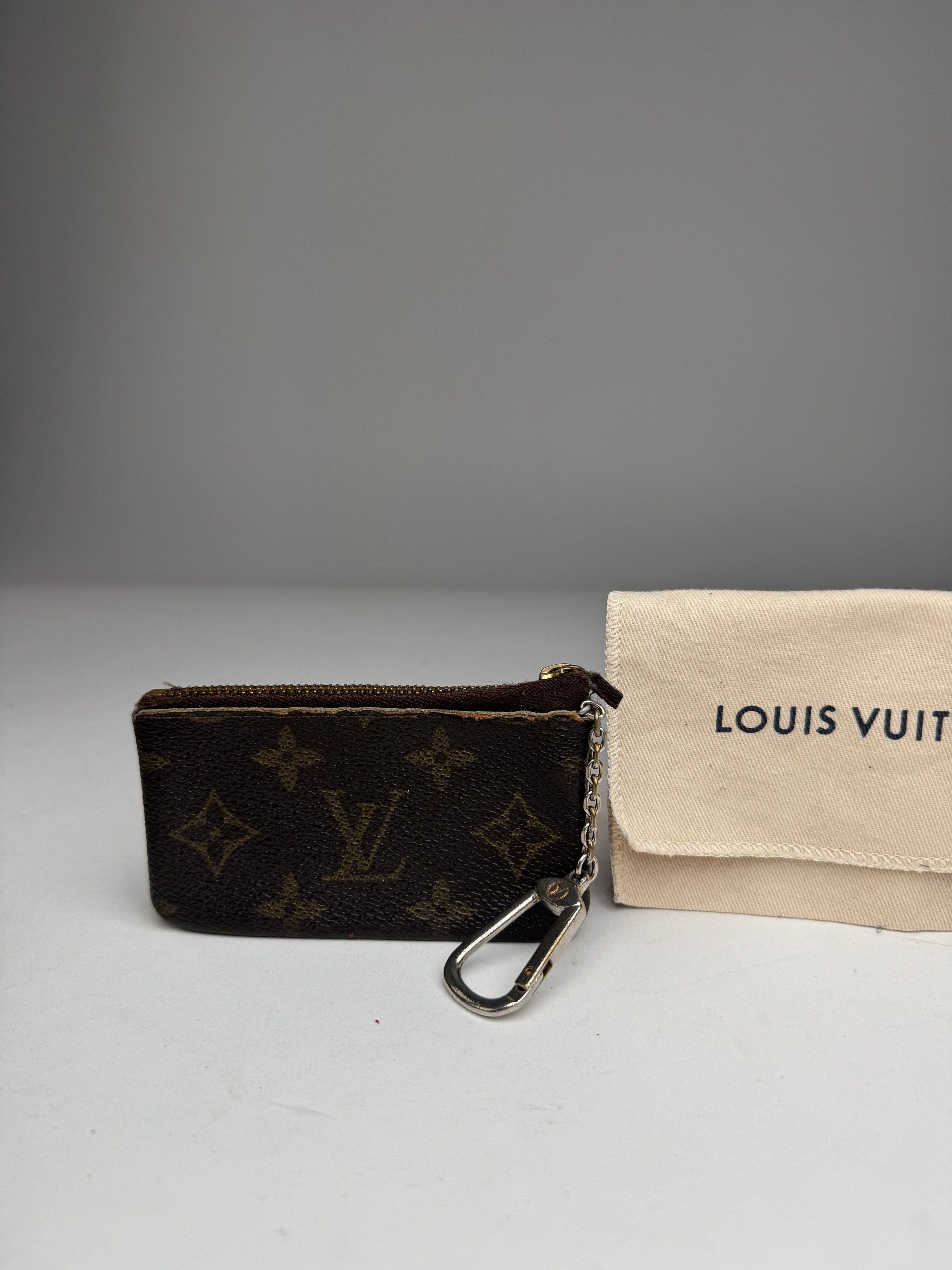 Louis Vuitton Vintage Le Dauphine Leather Card Holder Brown Size ONE SIZE - 2 Thumbnail