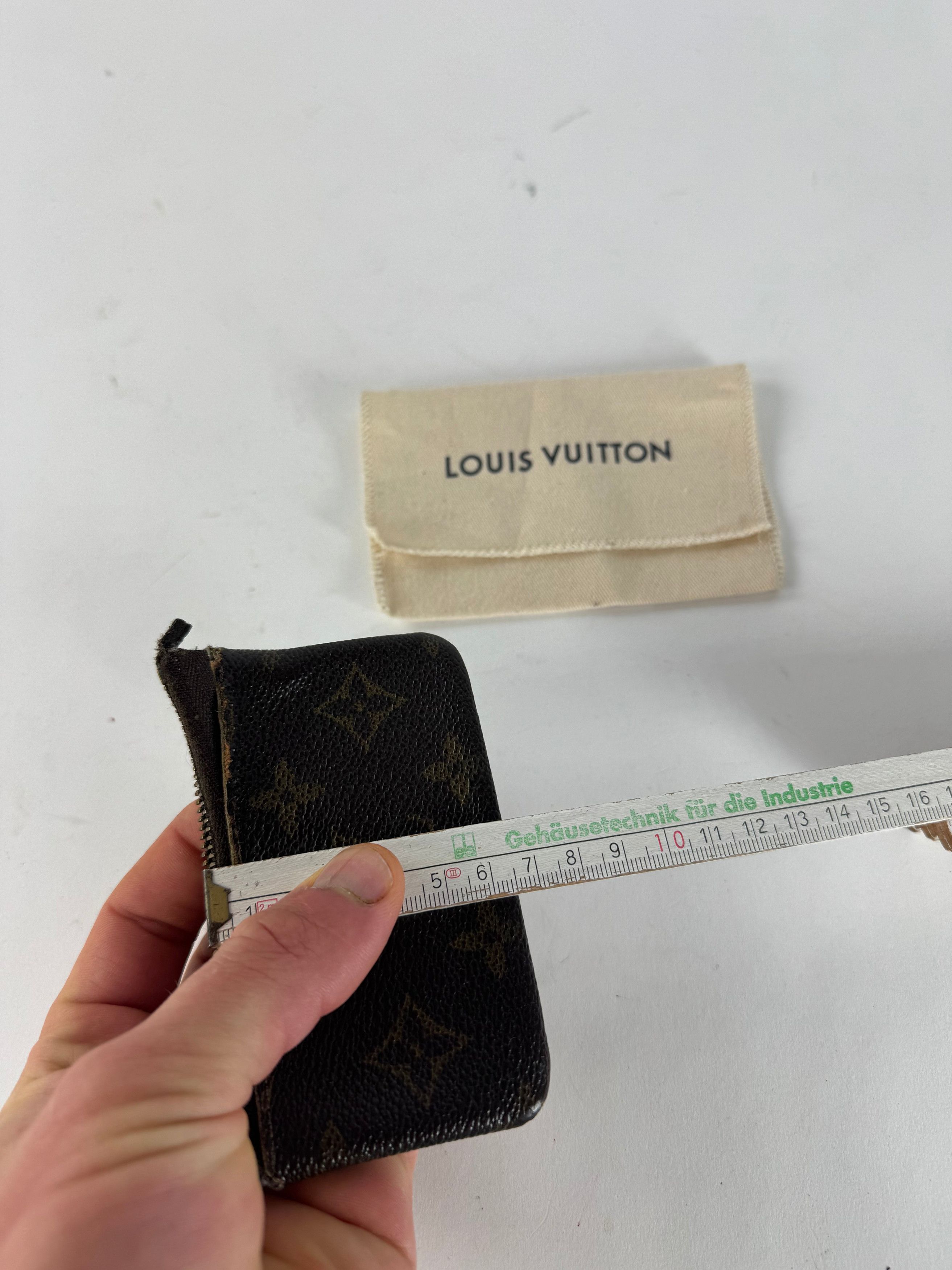 Louis Vuitton Vintage Le Dauphine Leather Card Holder Brown Size ONE SIZE - 10 Thumbnail