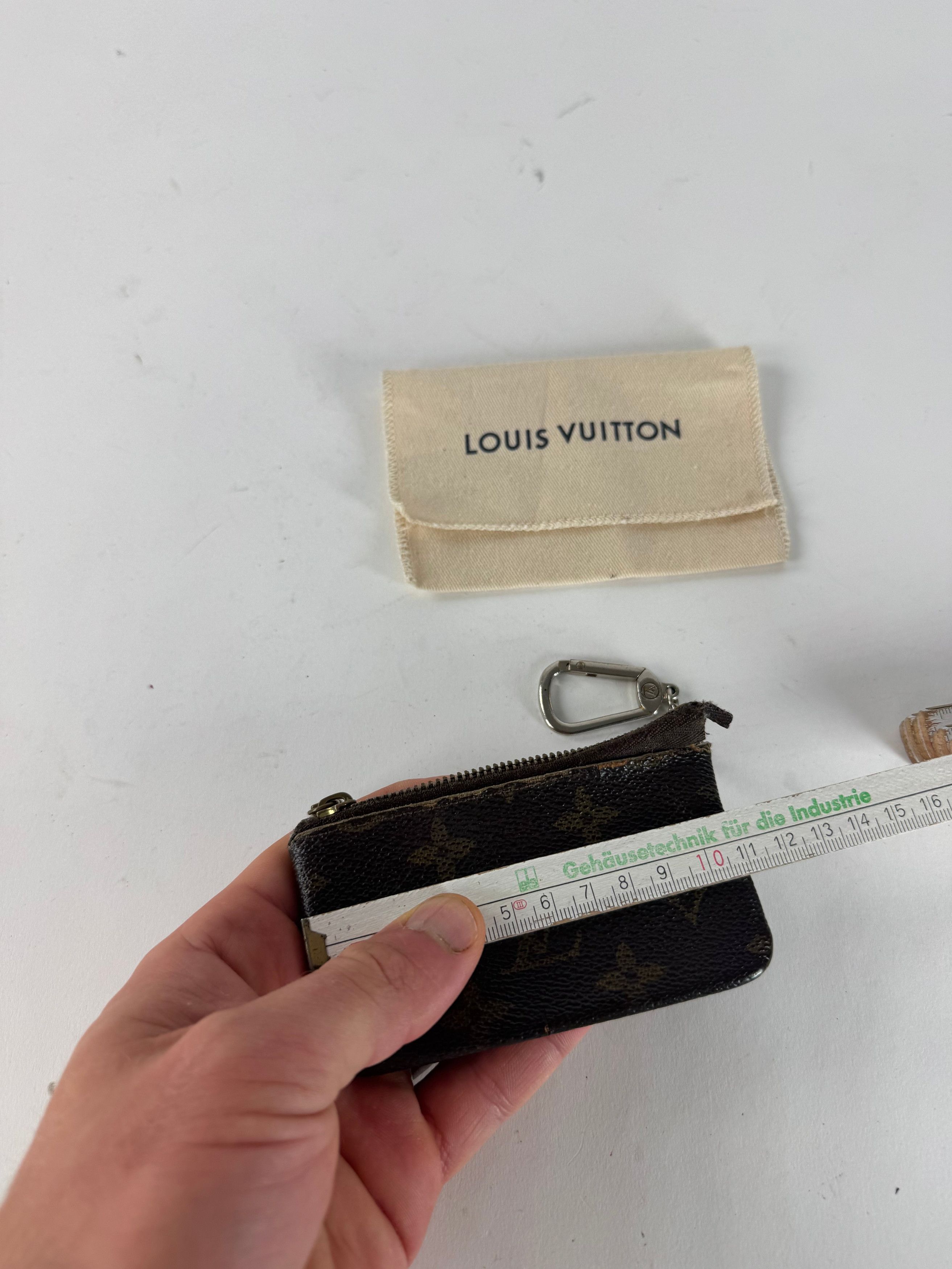 Louis Vuitton Vintage Le Dauphine Leather Card Holder Brown Size ONE SIZE - 9 Thumbnail
