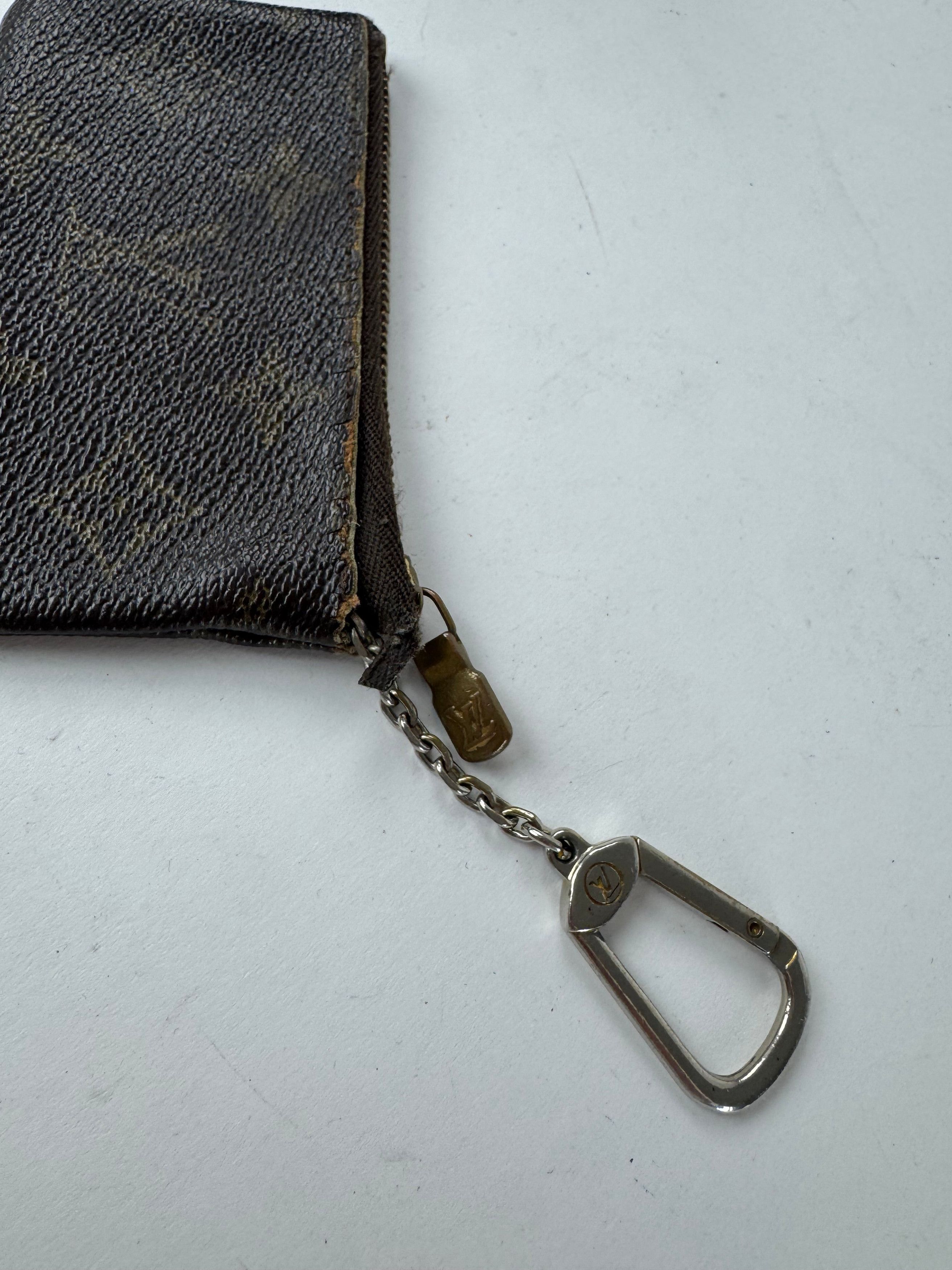 Louis Vuitton Vintage Le Dauphine Leather Card Holder Brown Size ONE SIZE - 4 Thumbnail