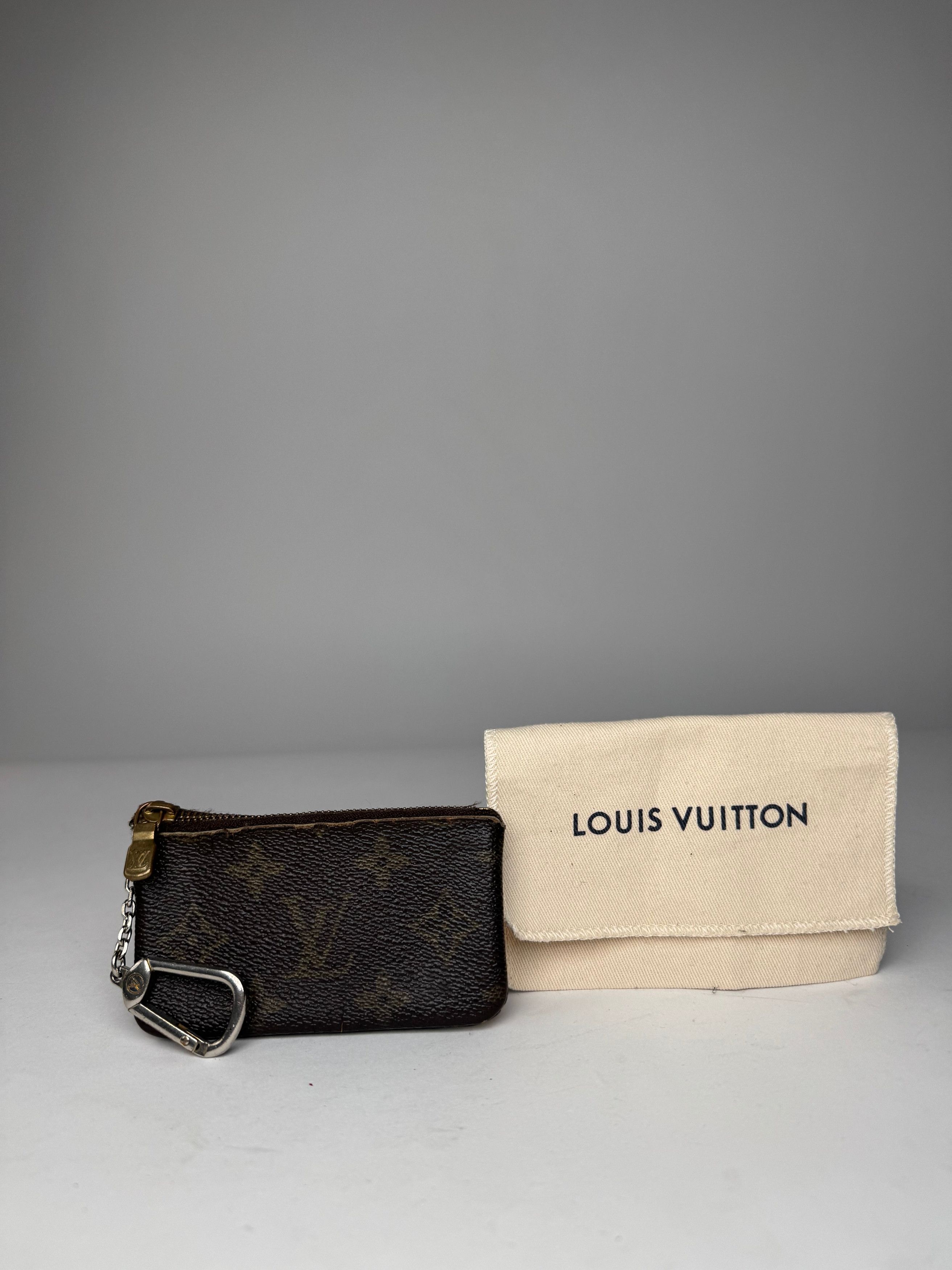 Louis Vuitton Vintage Le Dauphine Leather Card Holder Brown Size ONE SIZE - 3 Thumbnail