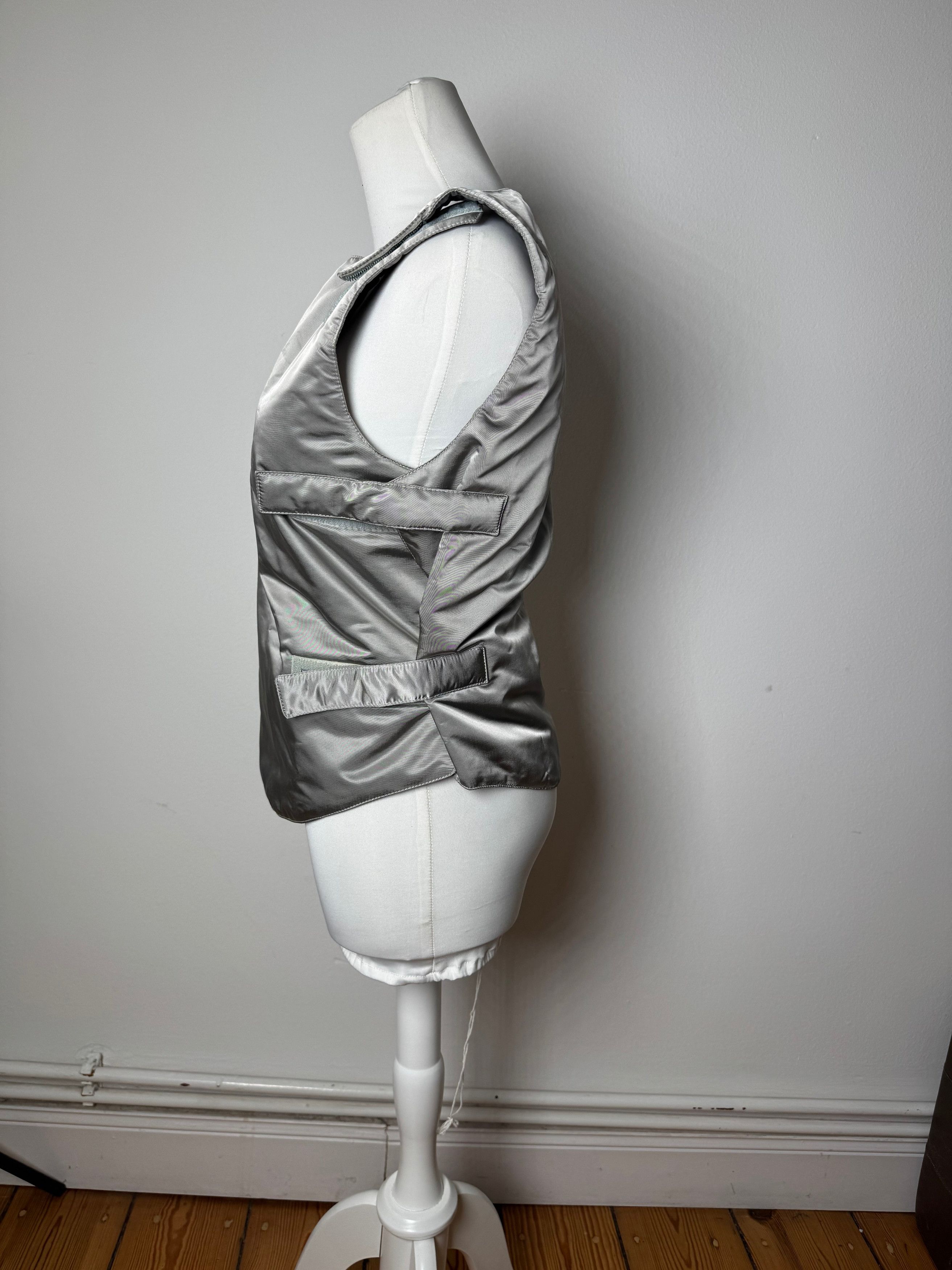 Fendi Vintage Roma Vest Silver 36/S Size S / US 4 / IT 40 - 3 Thumbnail