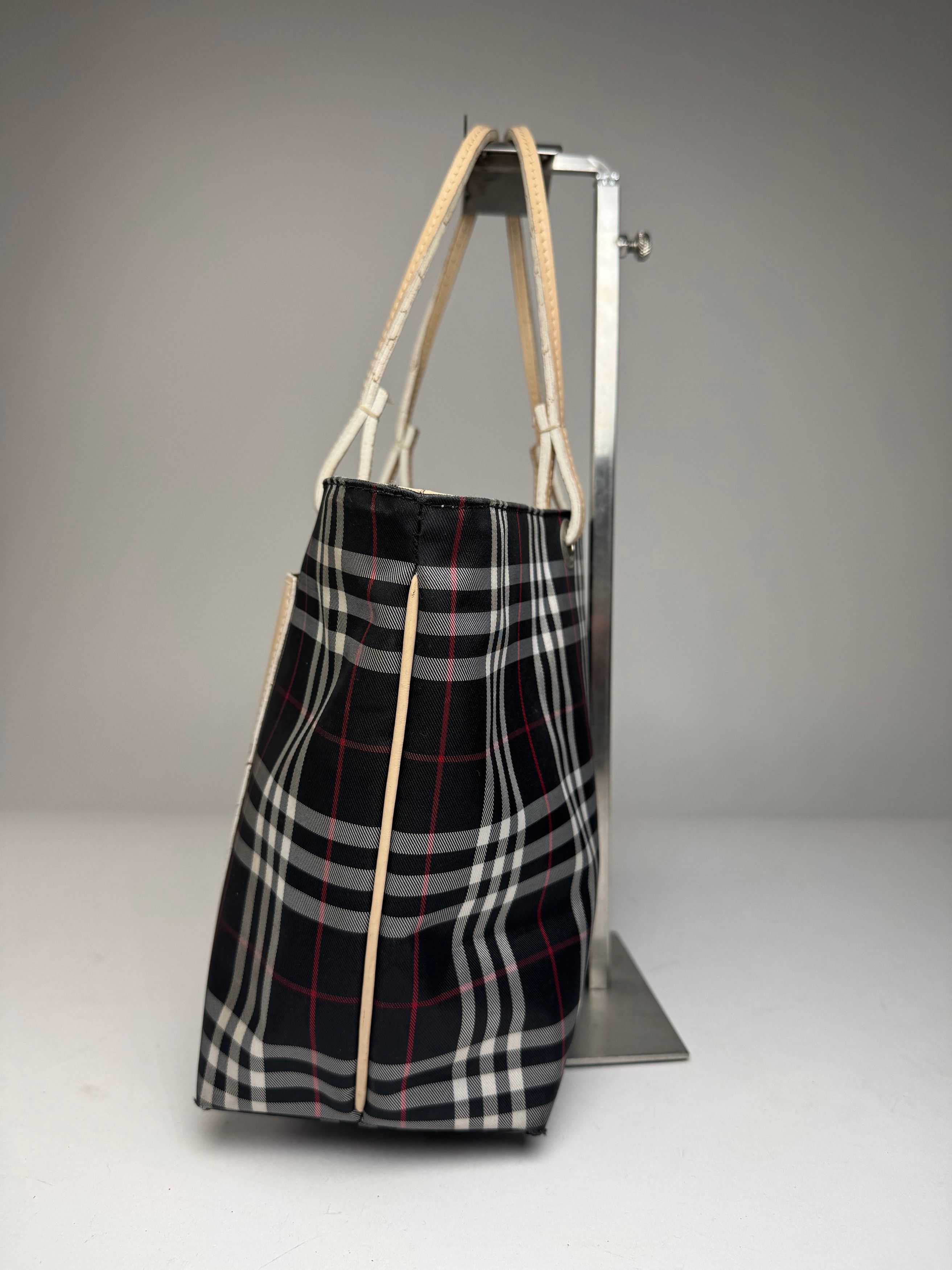 Burberry Vintage Nova Check Tote Bag Beige Black Size ONE SIZE - 7 Thumbnail