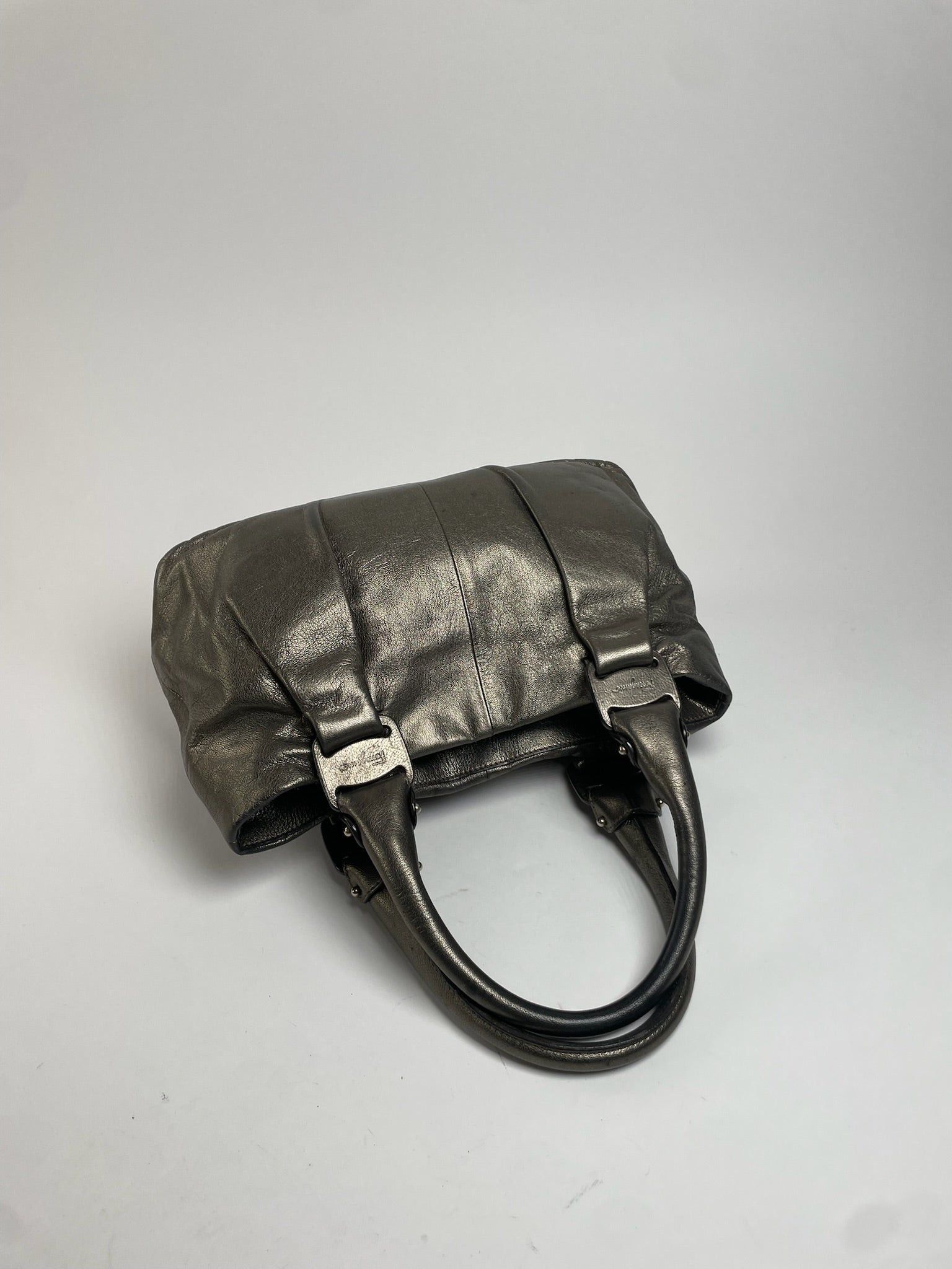 Salvatore Ferragamo Vintage Leather Handbag Silver Size ONE SIZE - 6 Thumbnail