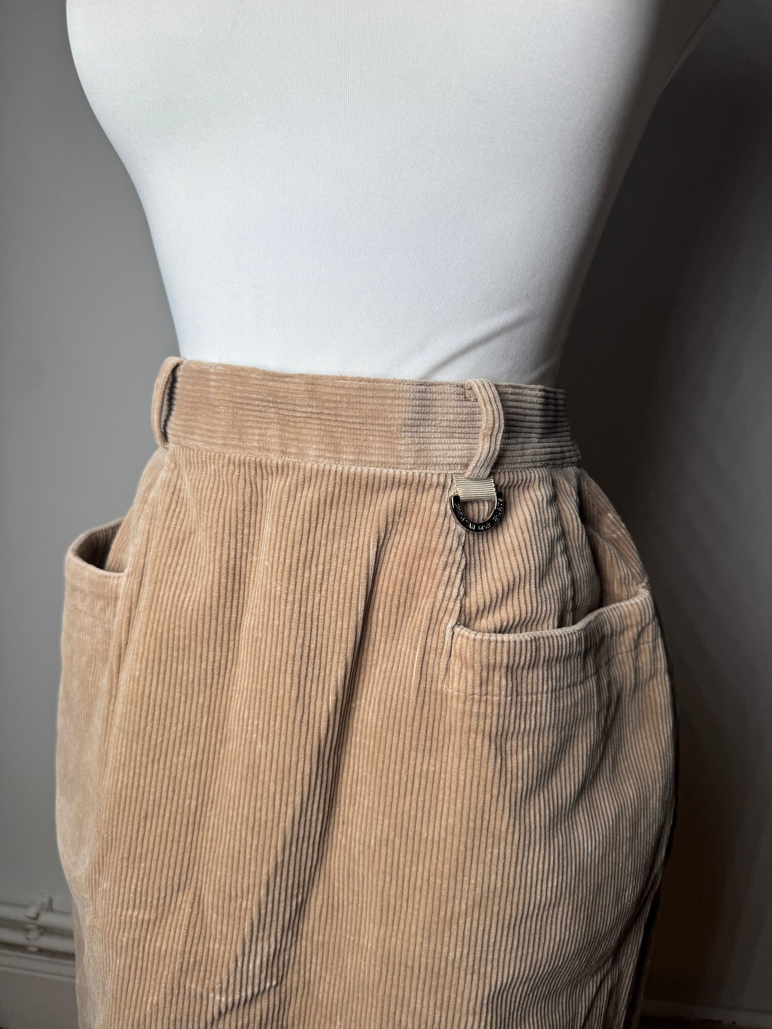 Dior Vintage Cord Skirt Brown M Size 30" / US 8 / IT 44 - 15 Thumbnail