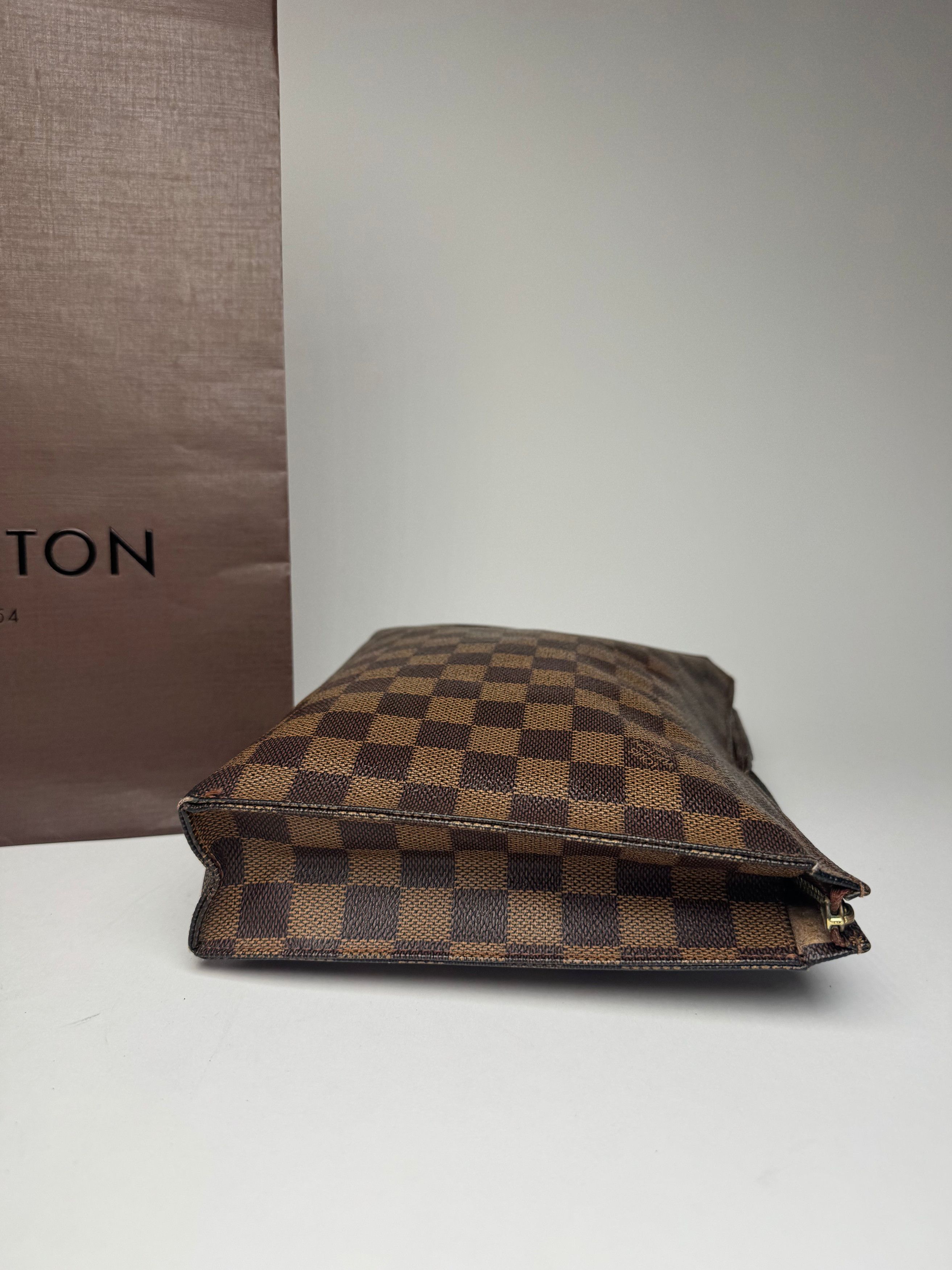Louis Vuitton Vintage Damier Monogram Leather Clutch Brown Size ONE SIZE - 9 Thumbnail