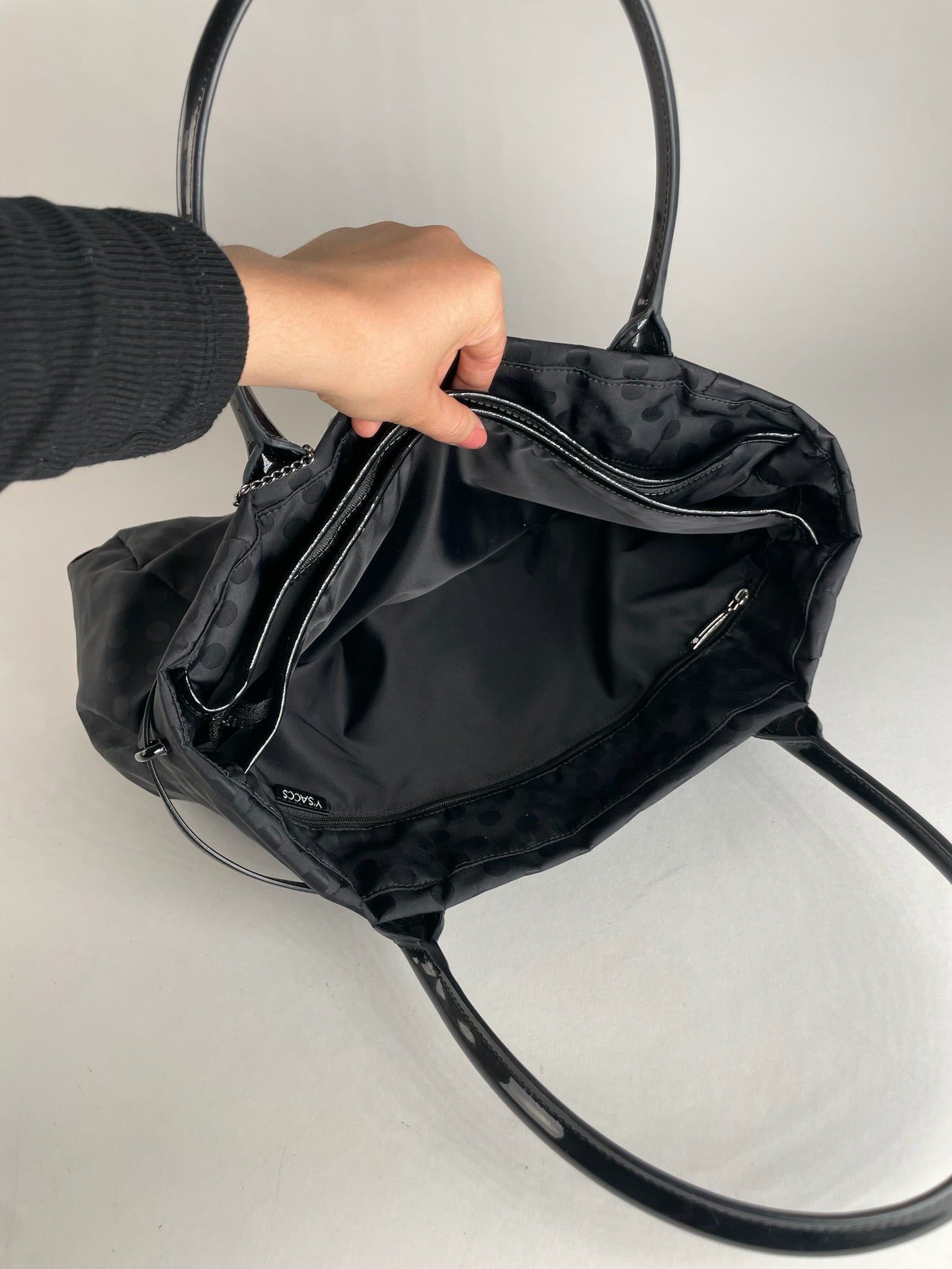 Yohji Yamamoto Vintage Polkadoz Patent Leather / Polyester Handbag Size ONE SIZE - 3 Thumbnail