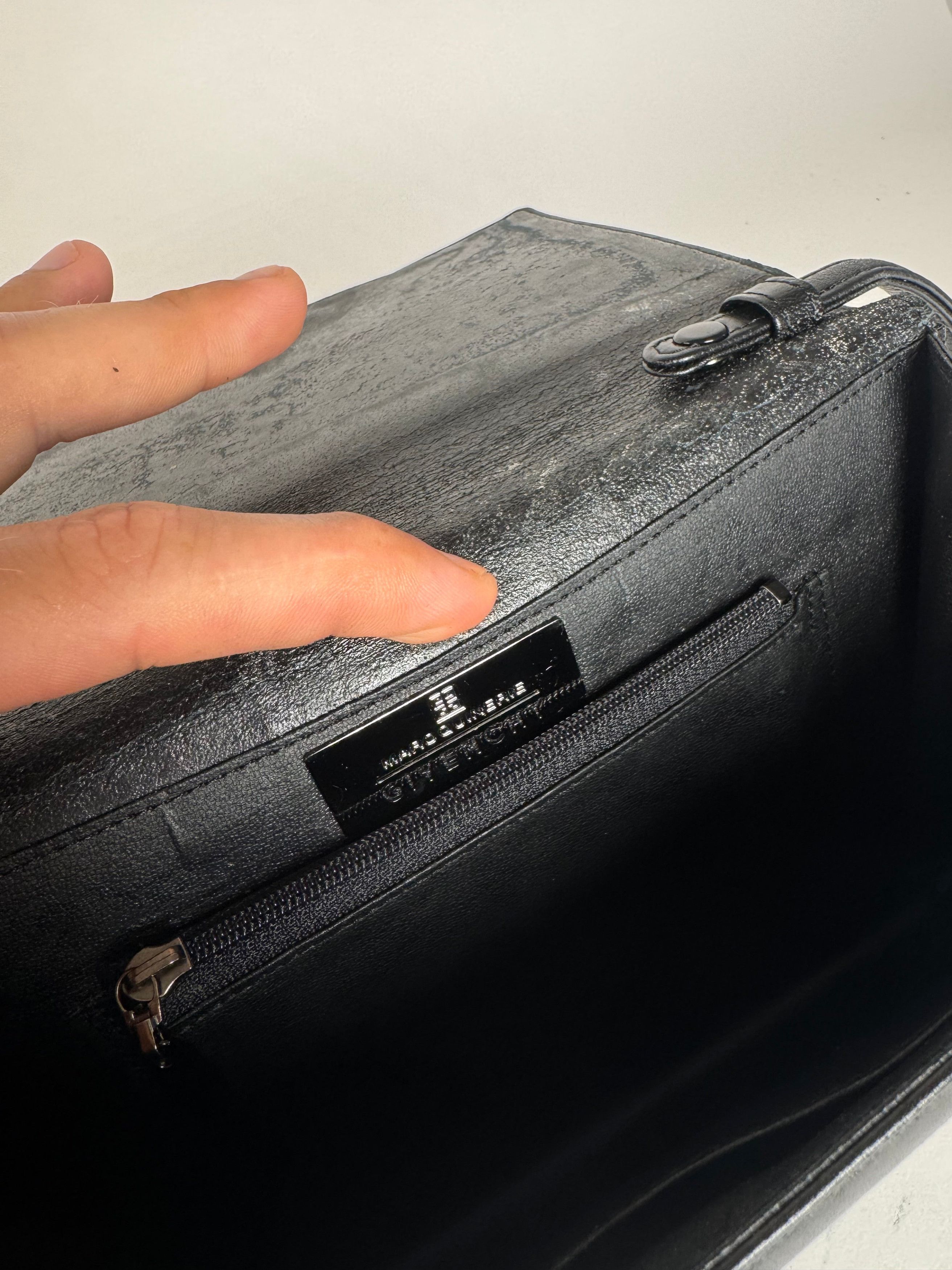 Givenchy Vintage Leather Bag Black Size ONE SIZE - 5 Thumbnail
