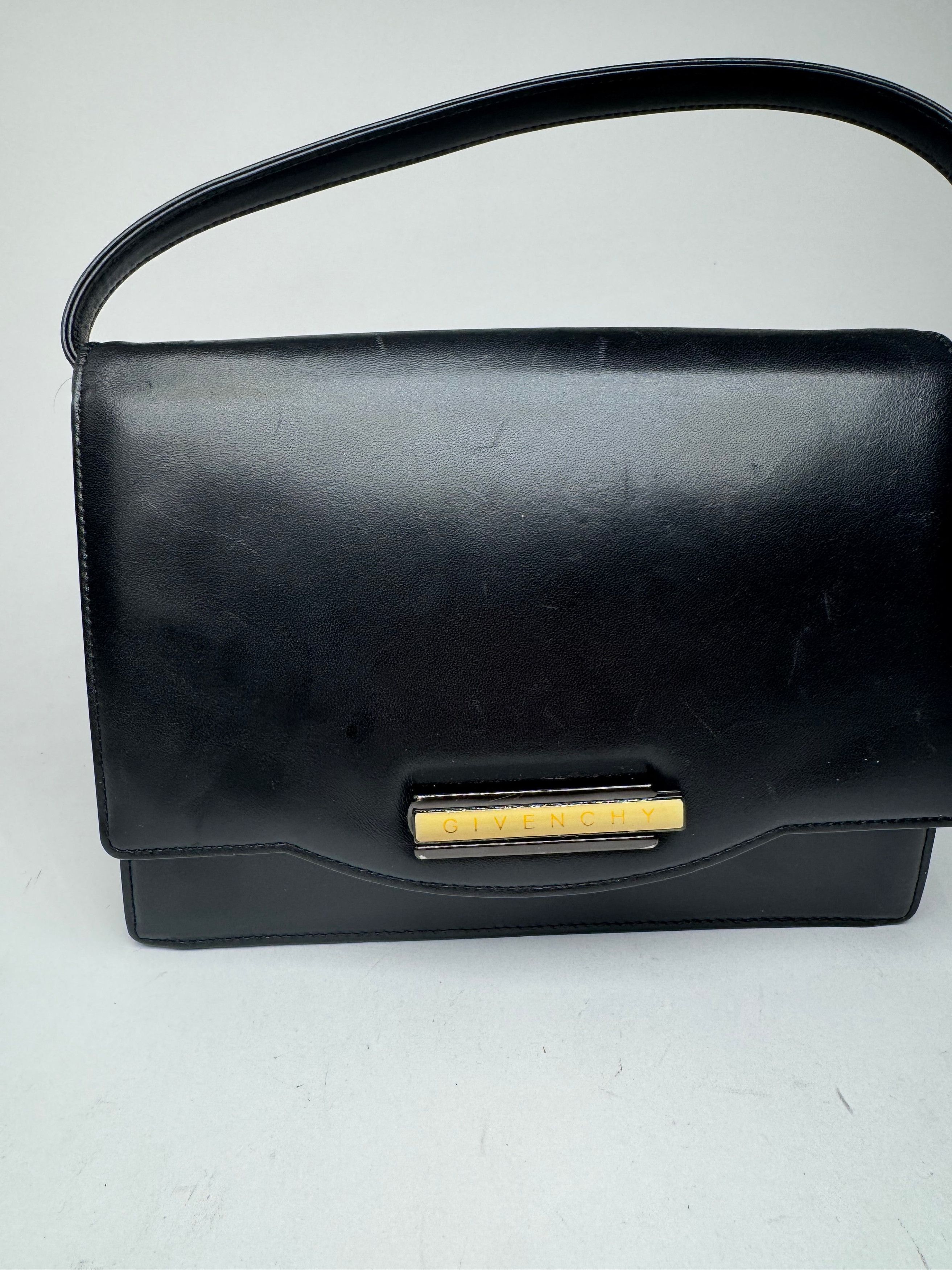 Givenchy Vintage Leather Bag Black Size ONE SIZE - 3 Thumbnail
