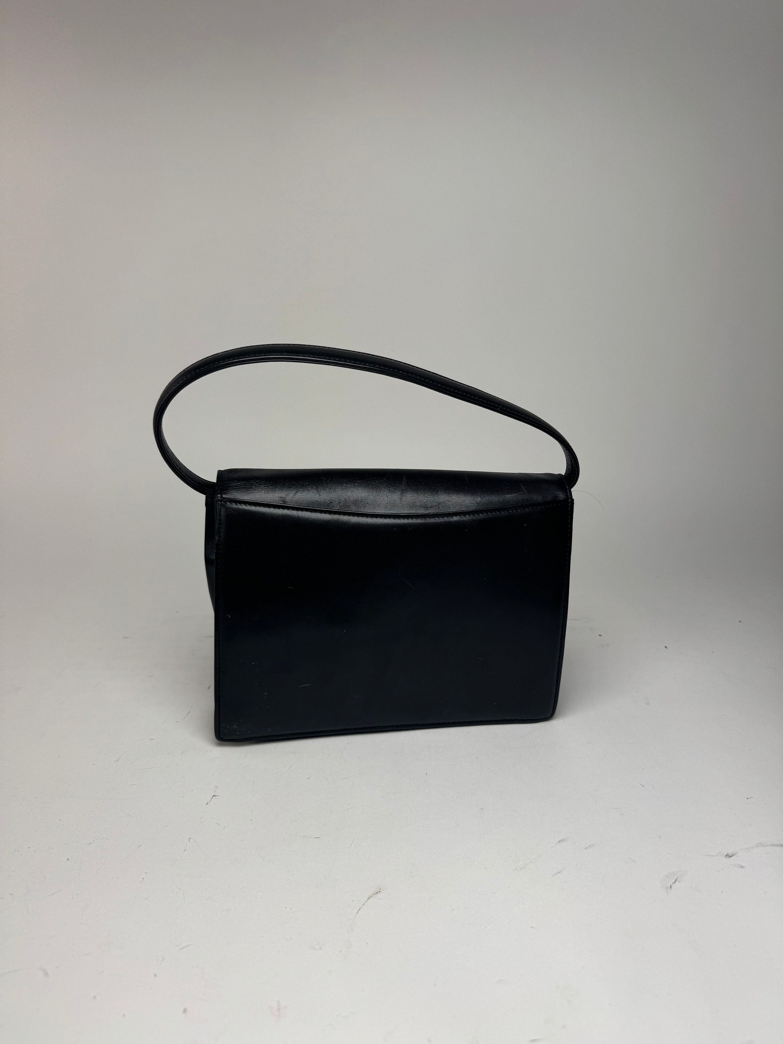 Givenchy Vintage Leather Bag Black Size ONE SIZE - 8 Thumbnail