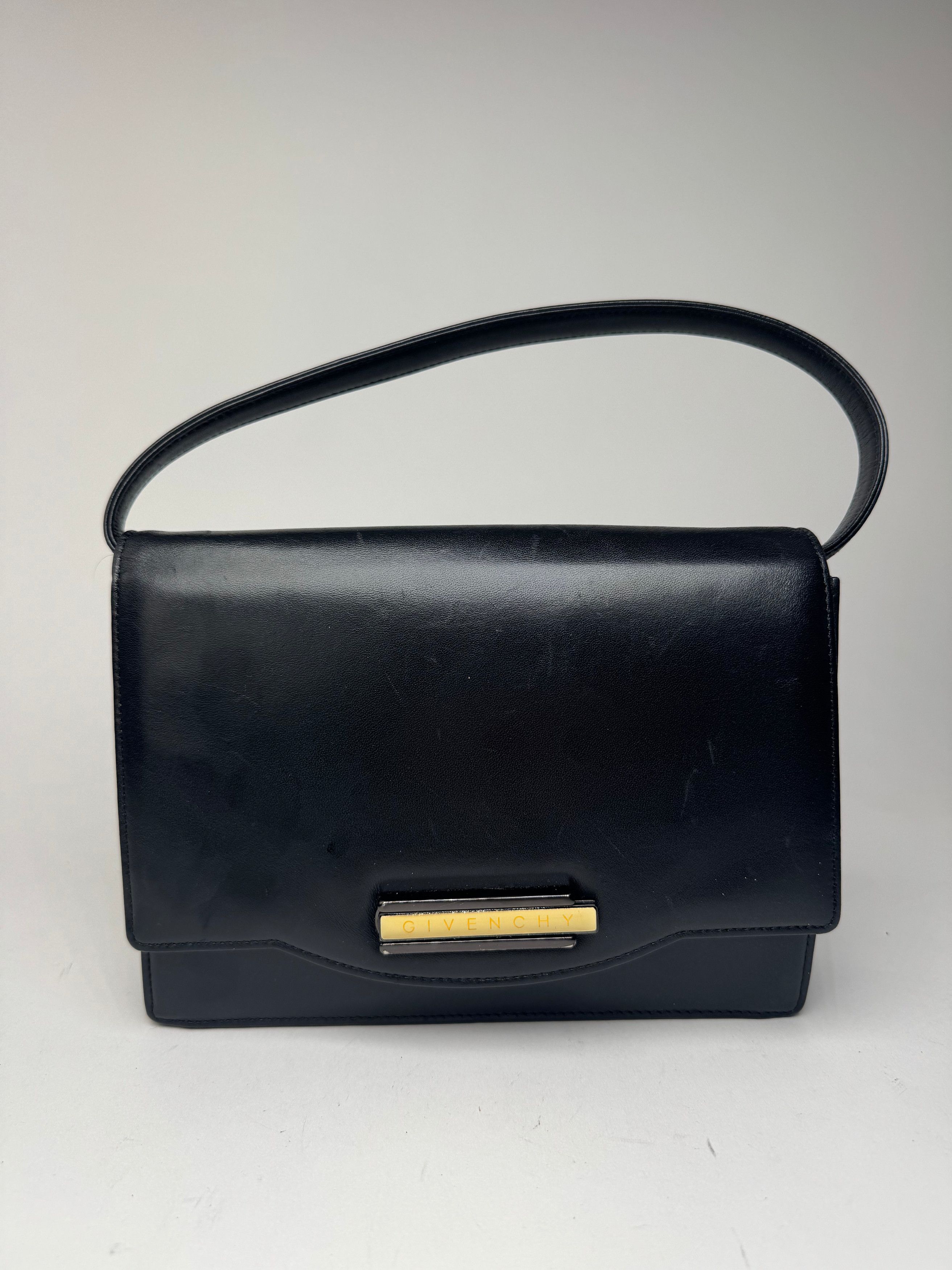 Givenchy Vintage Leather Bag Black Size ONE SIZE - 6 Thumbnail
