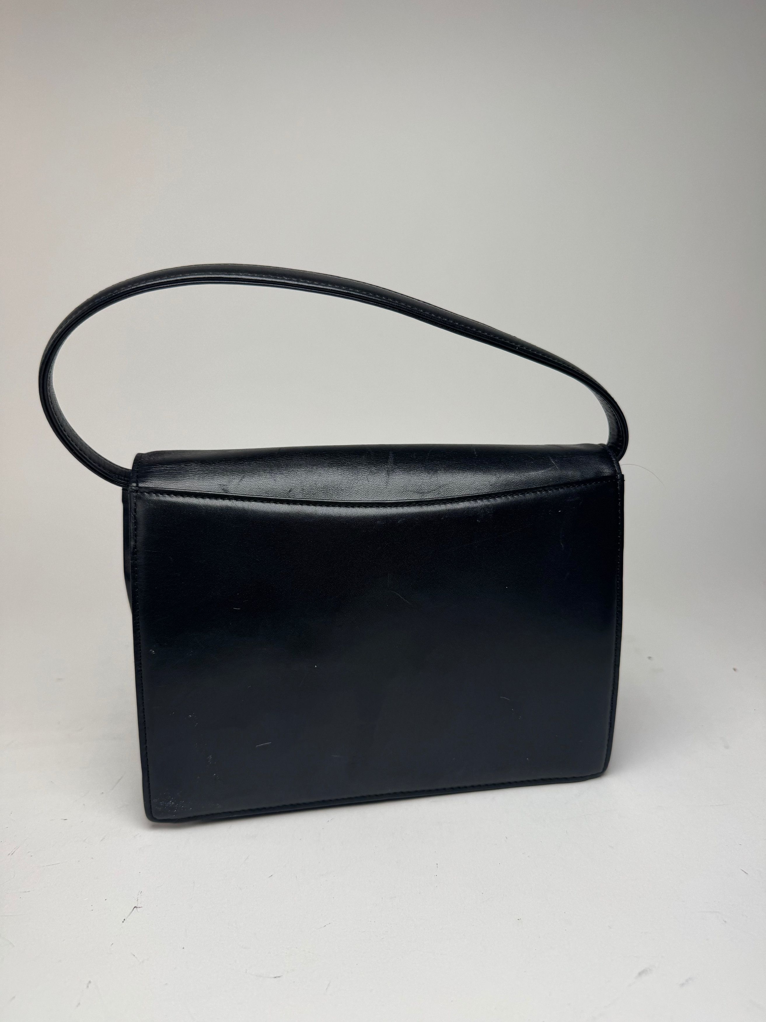 Givenchy Vintage Leather Bag Black Size ONE SIZE - 2 Thumbnail
