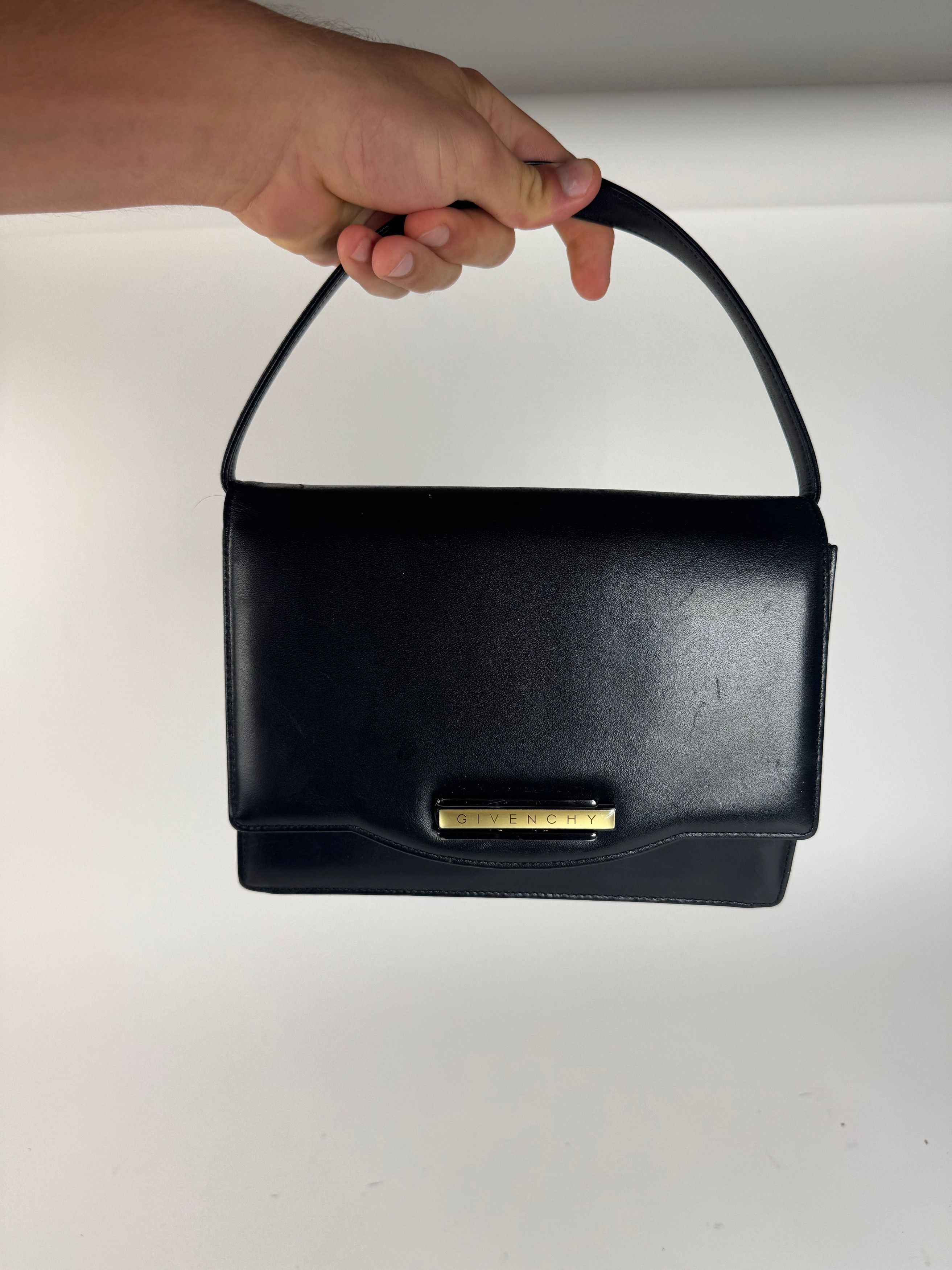 Givenchy Vintage Leather Bag Black Size ONE SIZE - 11 Thumbnail