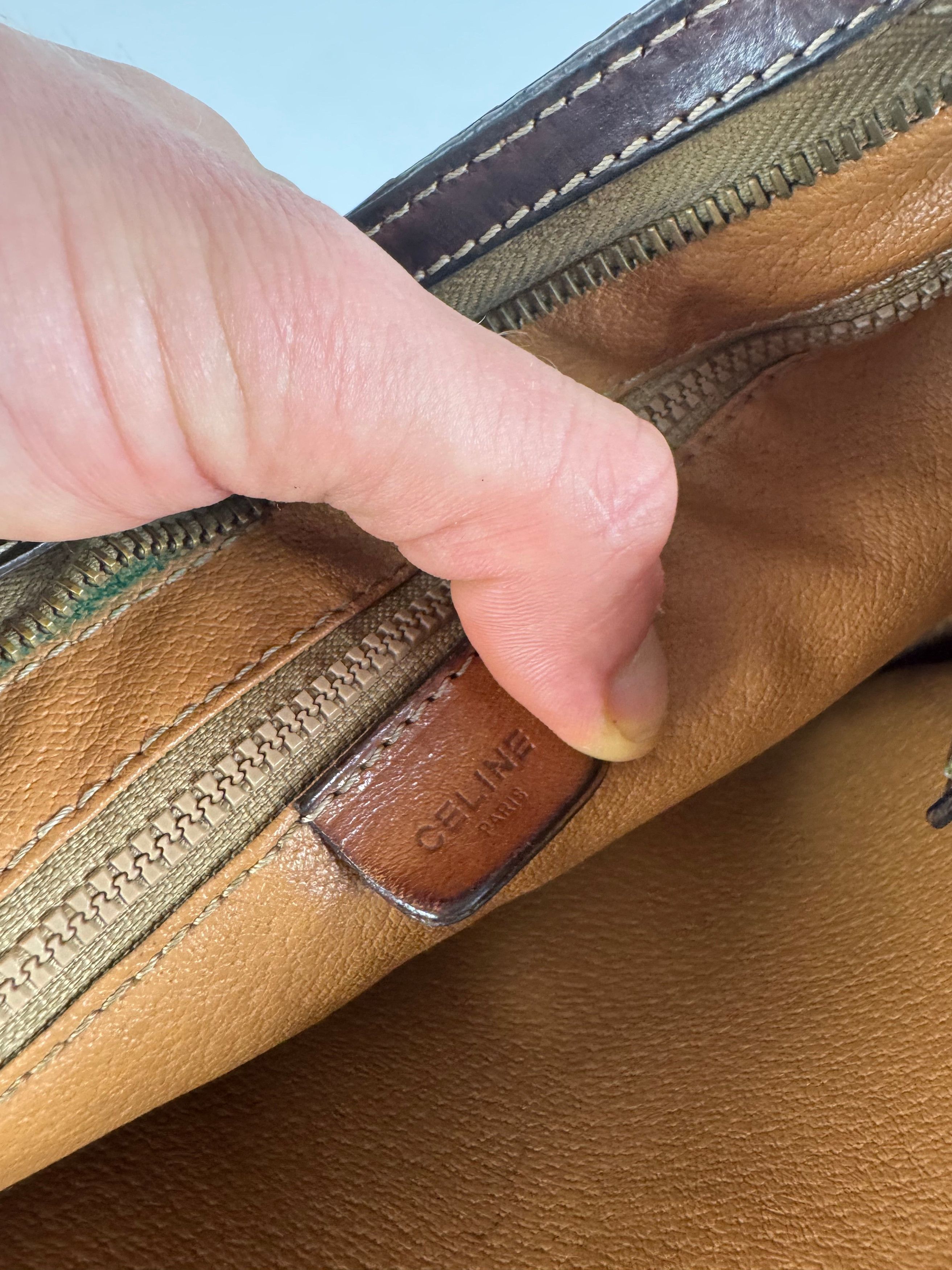 Celine Vintage Paris Monogram Leather Clutch Beige Brown Size ONE SIZE - 5 Thumbnail