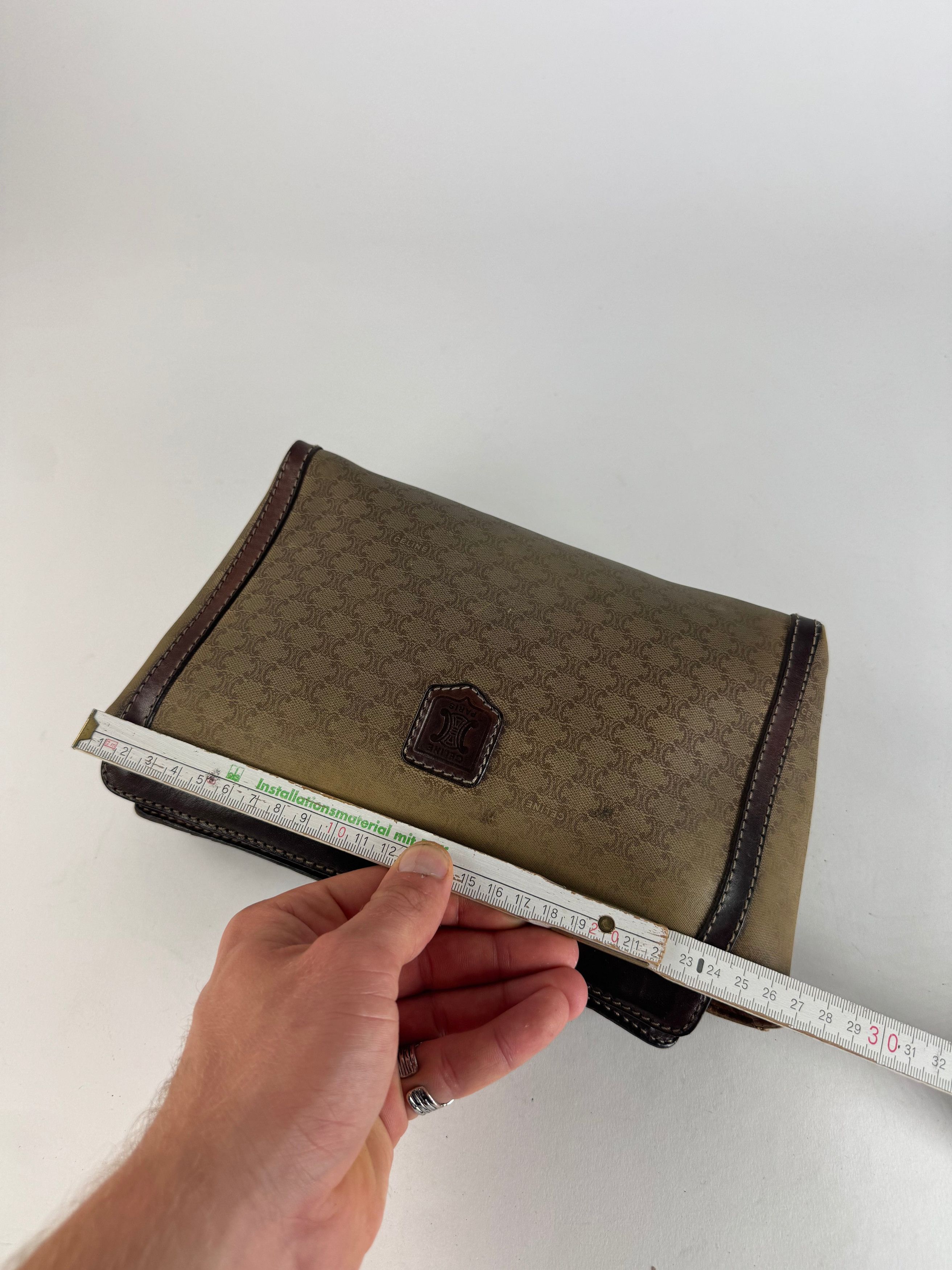 Celine Vintage Paris Monogram Leather Clutch Beige Brown Size ONE SIZE - 12 Thumbnail