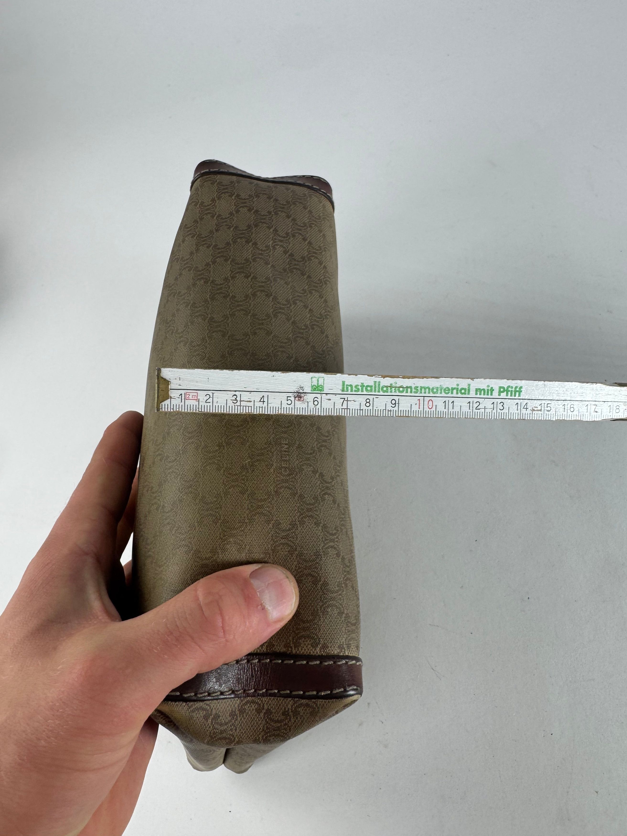 Celine Vintage Paris Monogram Leather Clutch Beige Brown Size ONE SIZE - 14 Thumbnail
