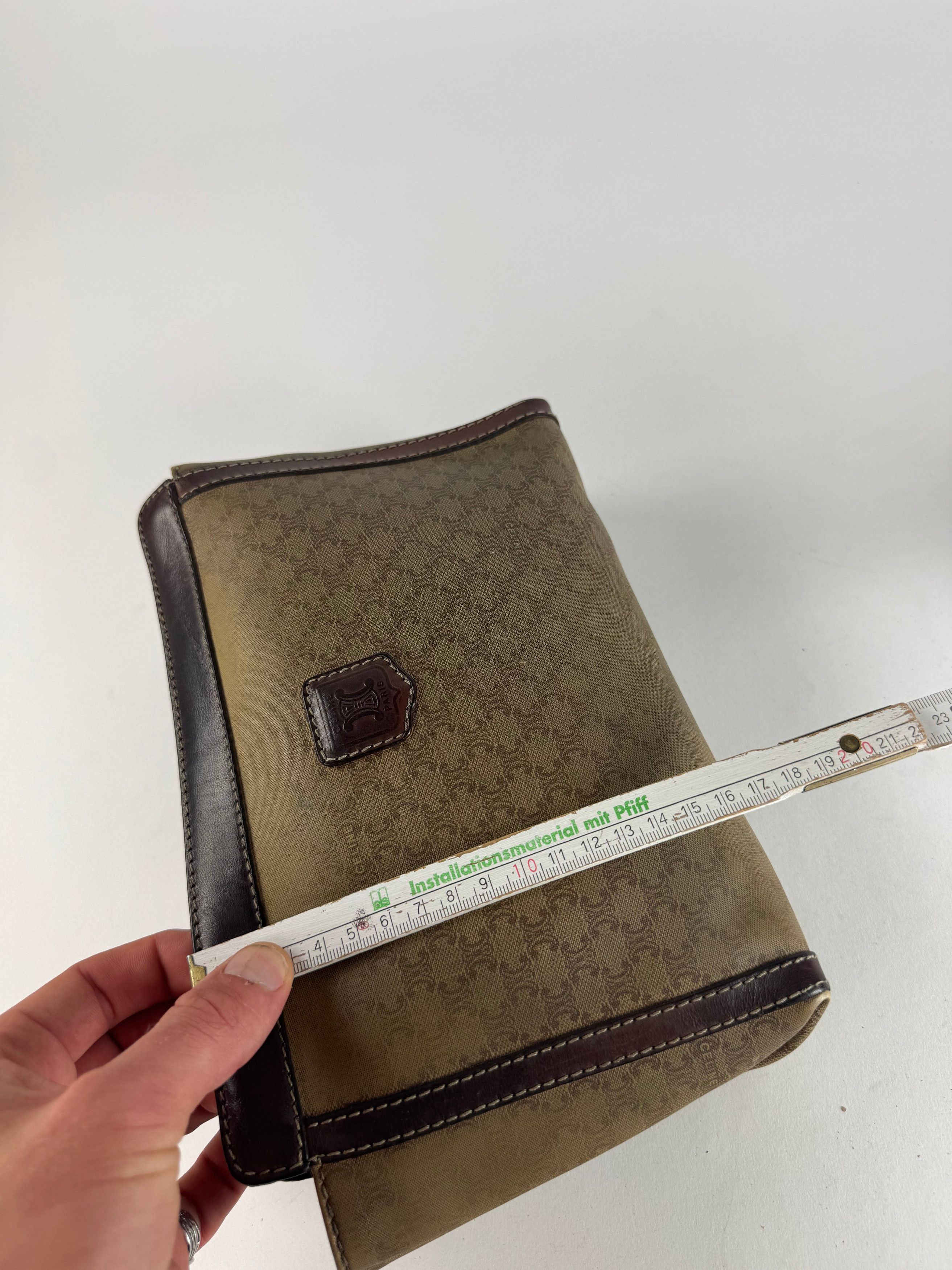 Celine Vintage Paris Monogram Leather Clutch Beige Brown Size ONE SIZE - 13 Thumbnail