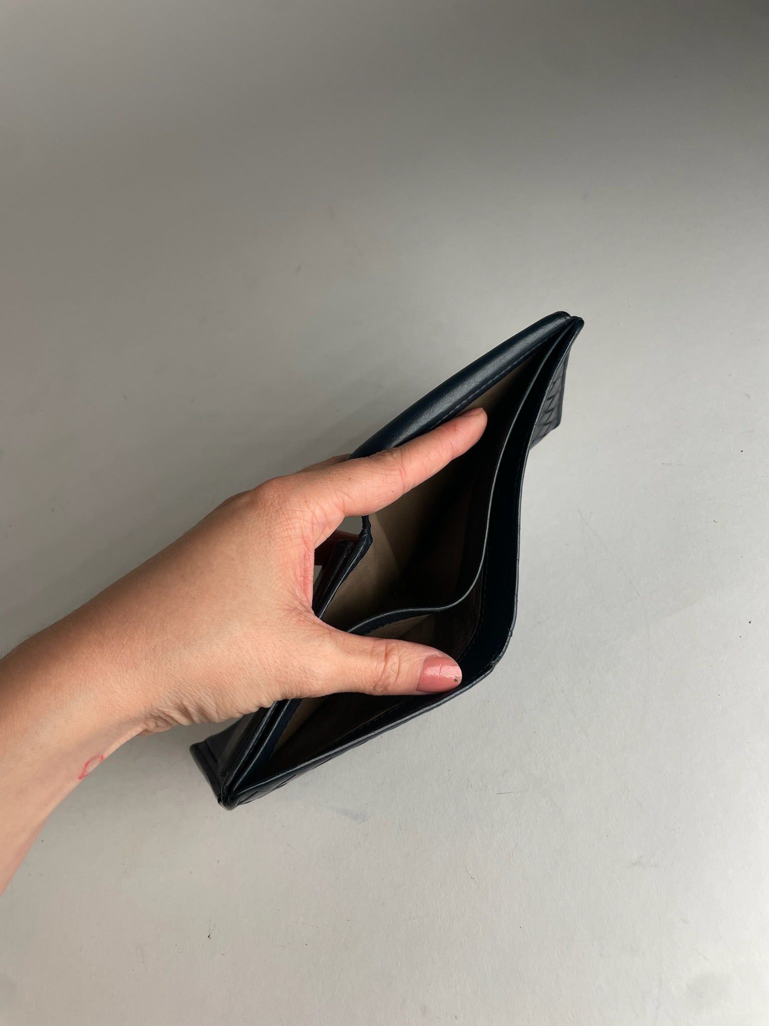 Bottega Veneta Vintage Flapable Leather Intrecciato Wallet Black Size ONE SIZE - 4 Thumbnail
