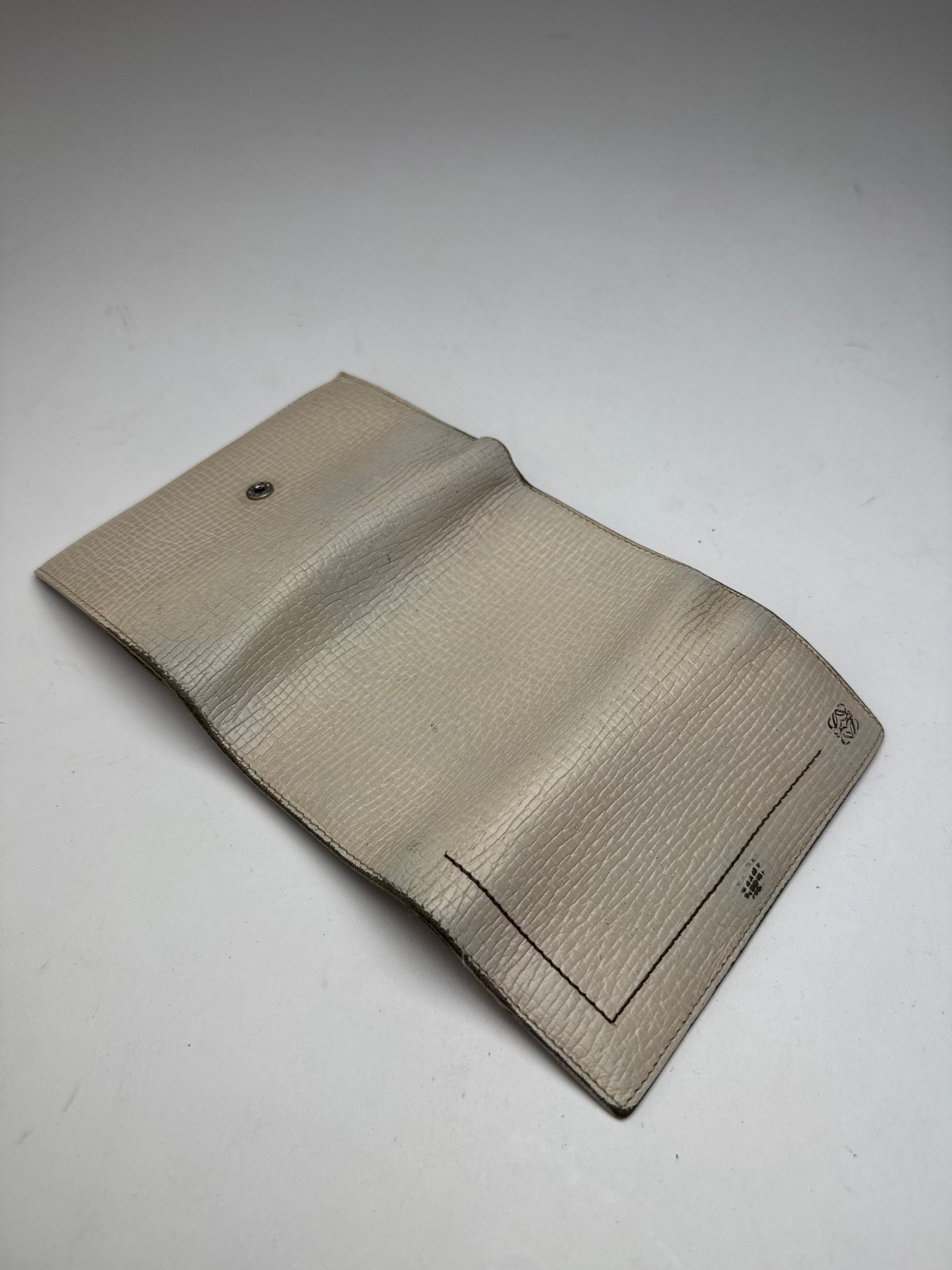 Loewe Vintage Madrid Leather Wallet White Size ONE SIZE - 8 Thumbnail