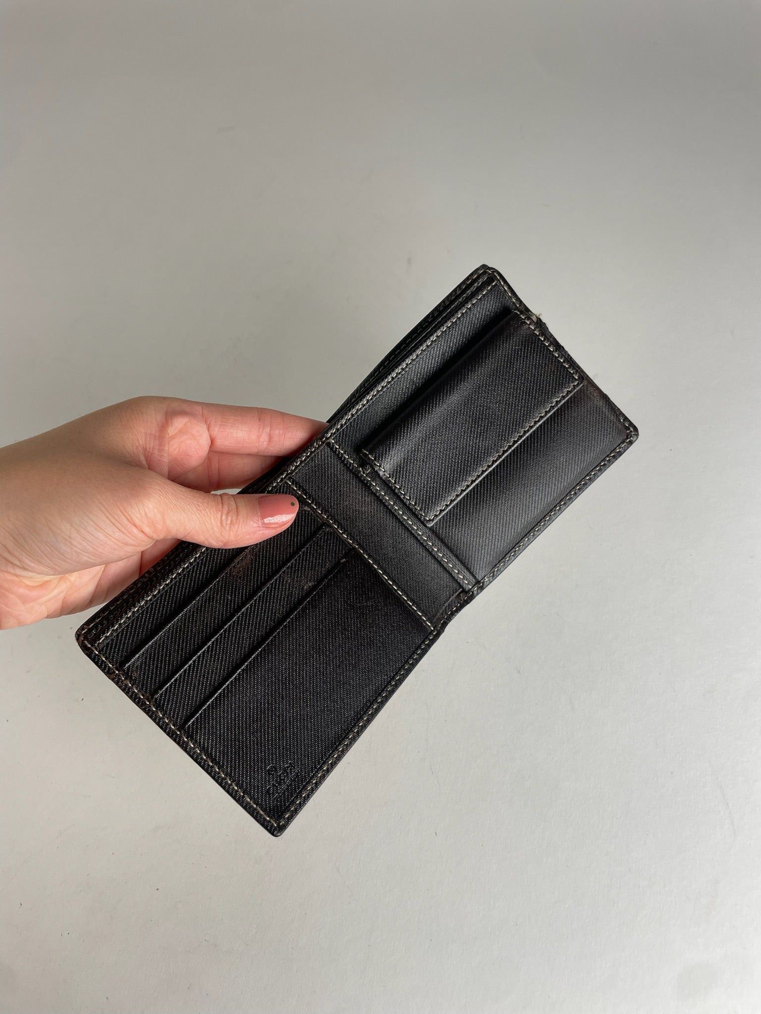 Gucci Vintage Monogram Flapable Leather Wallet Beige Brown Size ONE SIZE - 5 Thumbnail