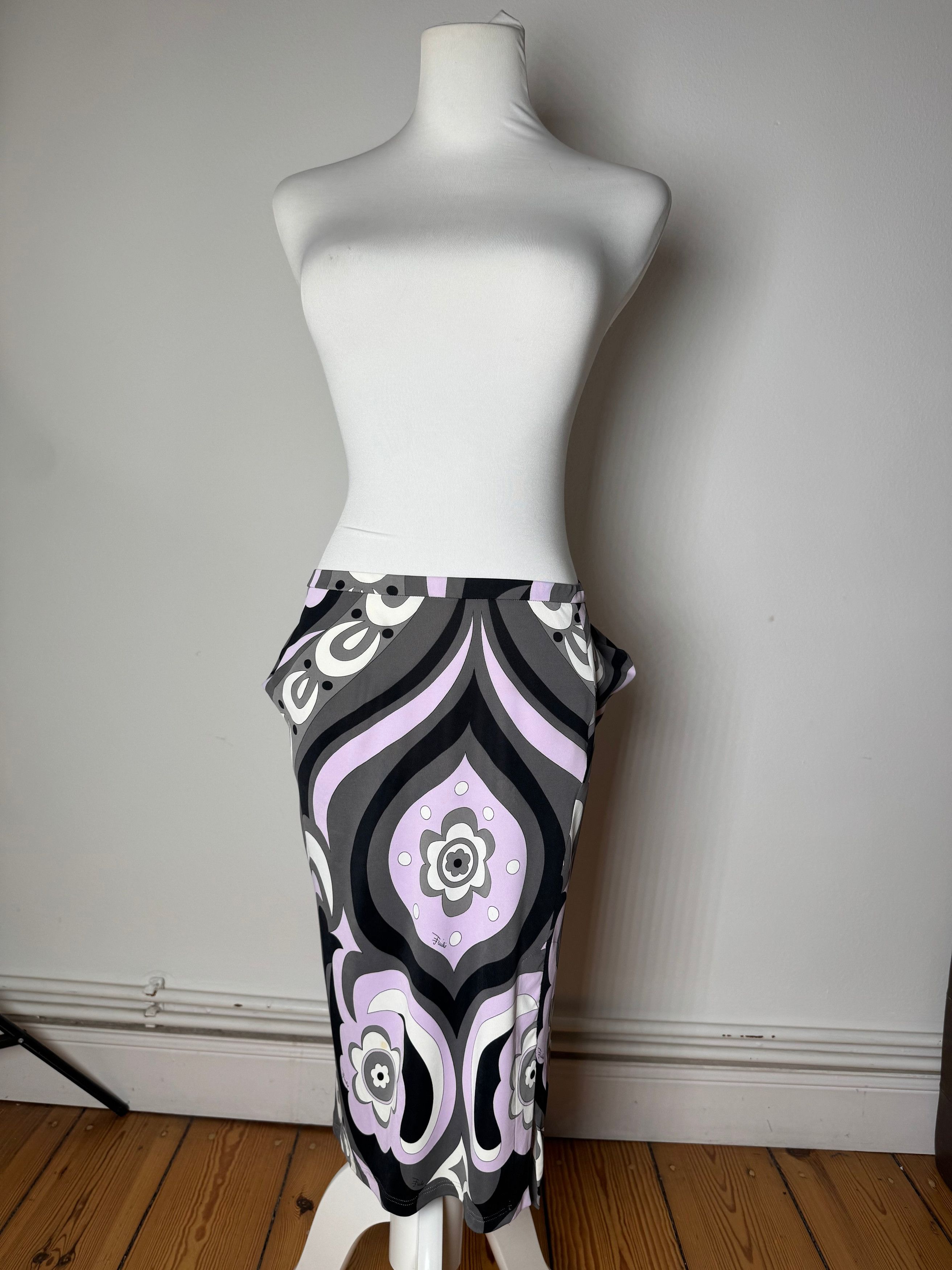 Emilio Pucci Vintage Viscose Abstract Skirt XS Size 24" / US 00 / IT 34 - 13 Thumbnail