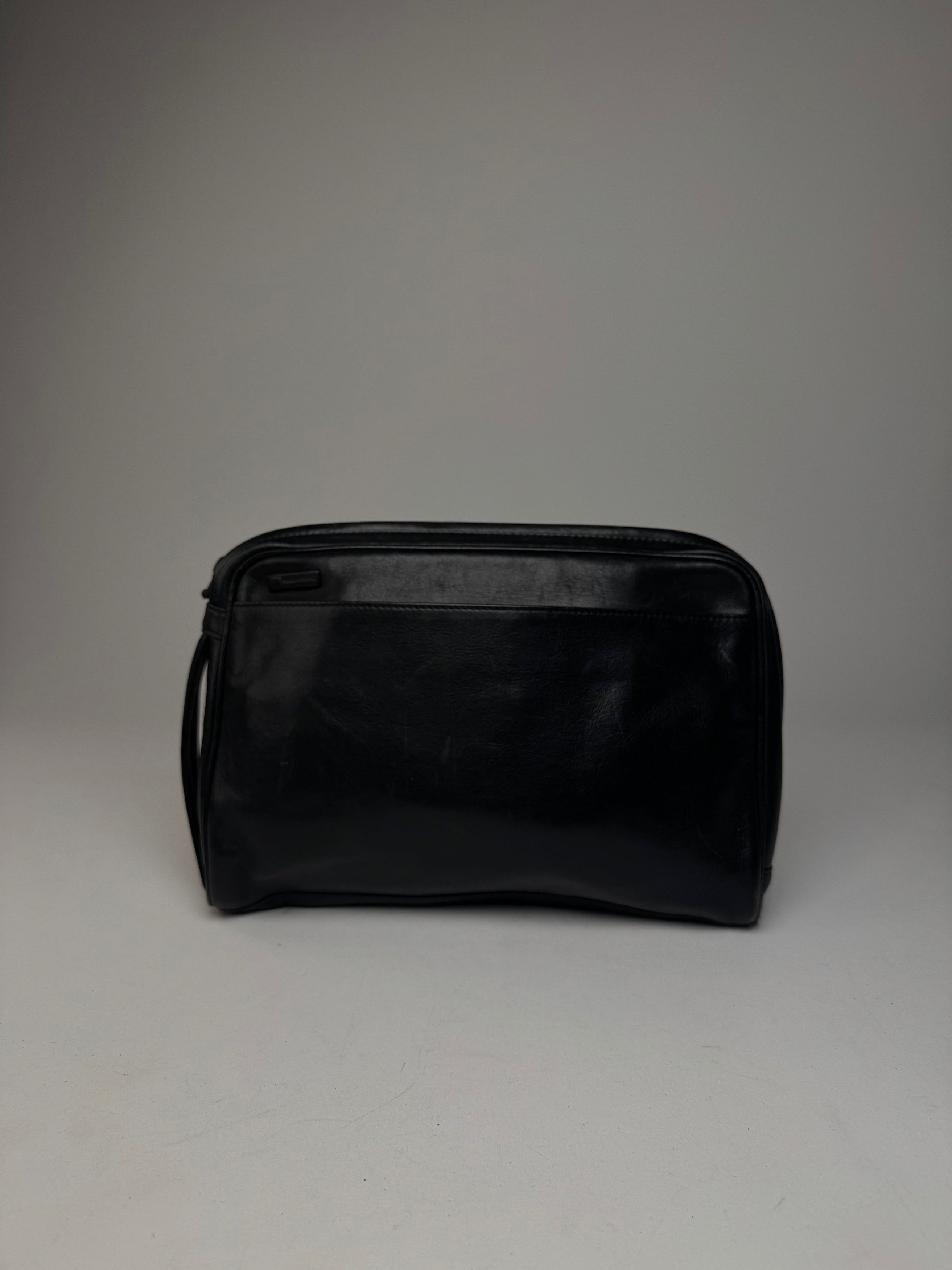 Issey Miyake Vintage Leather Clutch Black Size ONE SIZE - 8 Thumbnail