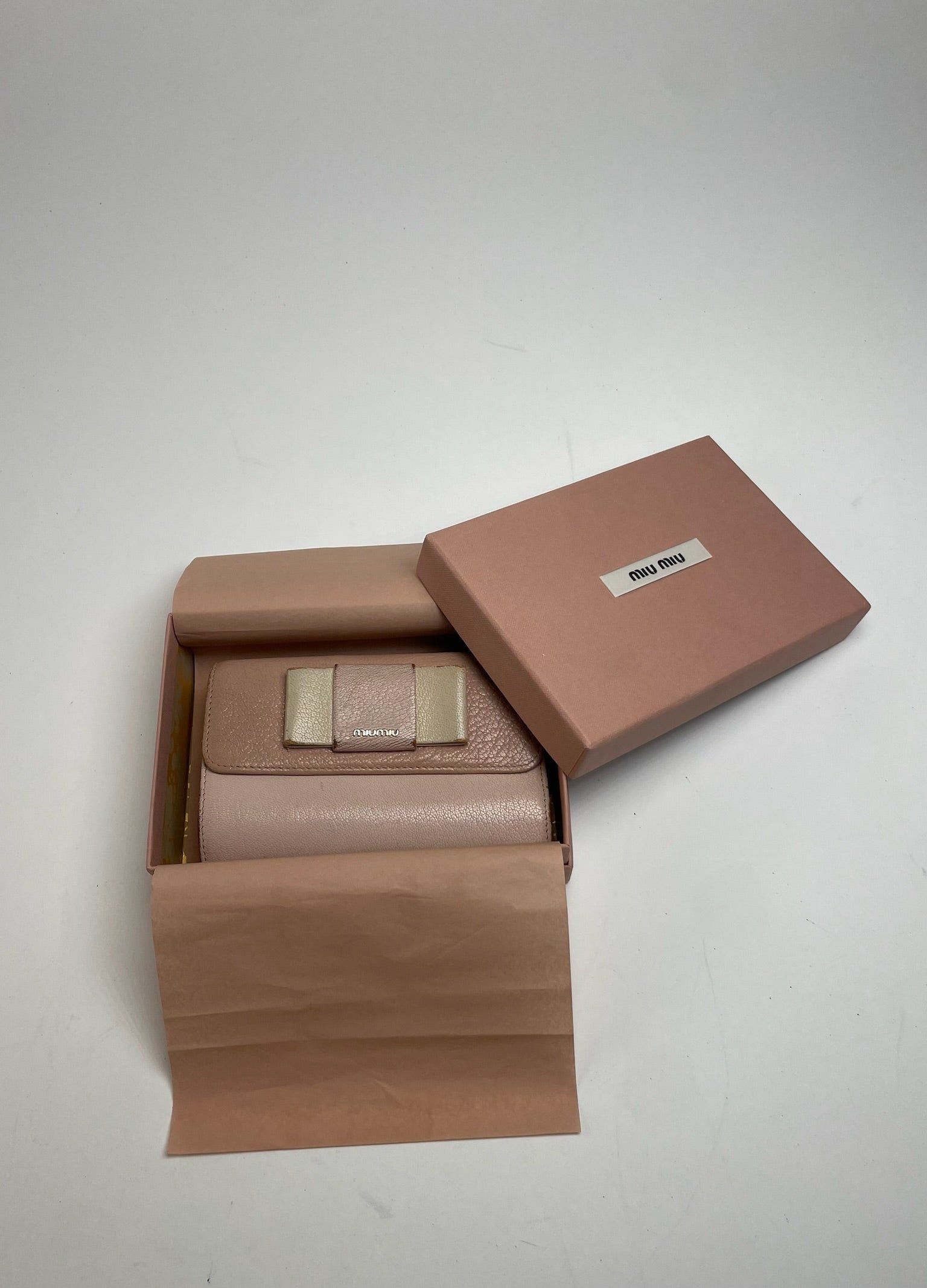 Miu Miu Vintage Pink Leather Wallet Size ONE SIZE - 8 Thumbnail