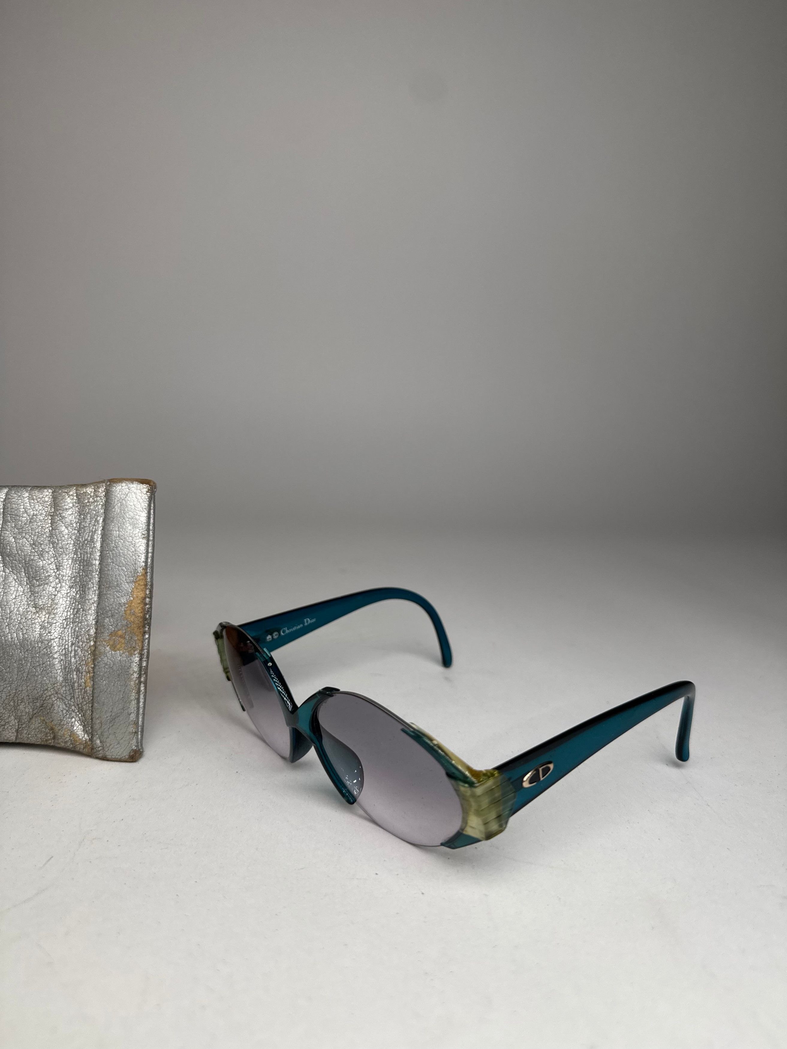 Dior Vintage Retro Sunglasses Blue Size ONE SIZE - 4 Thumbnail