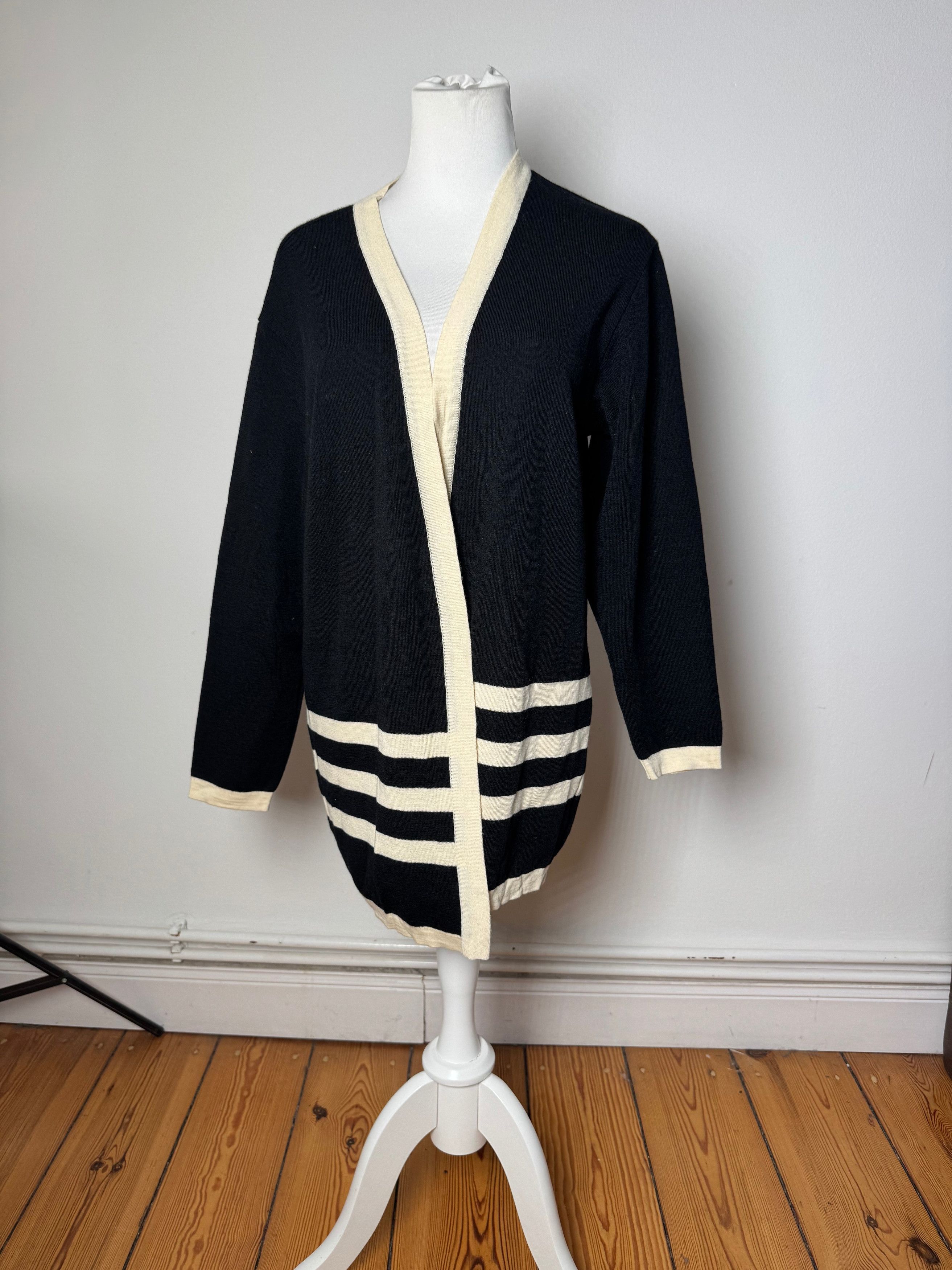 Courreges Vintage Paris Striped Cardigan Black White M Size M / US 6-8 / IT 42-44 - 12 Thumbnail